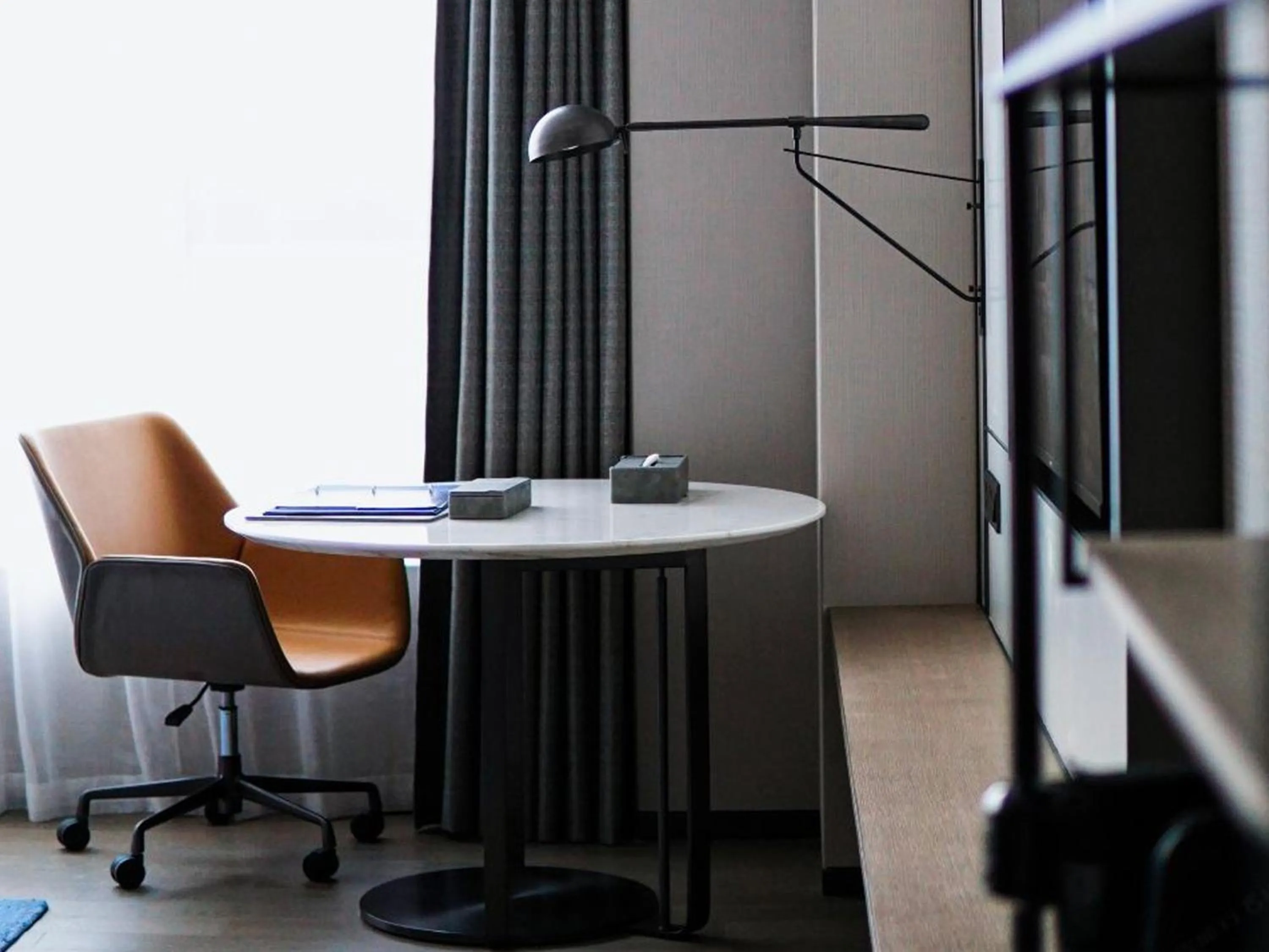 Seating area in DoubleTree by Hilton Chengdu Riverside - Close to Panda Base and Chengdu East Railway