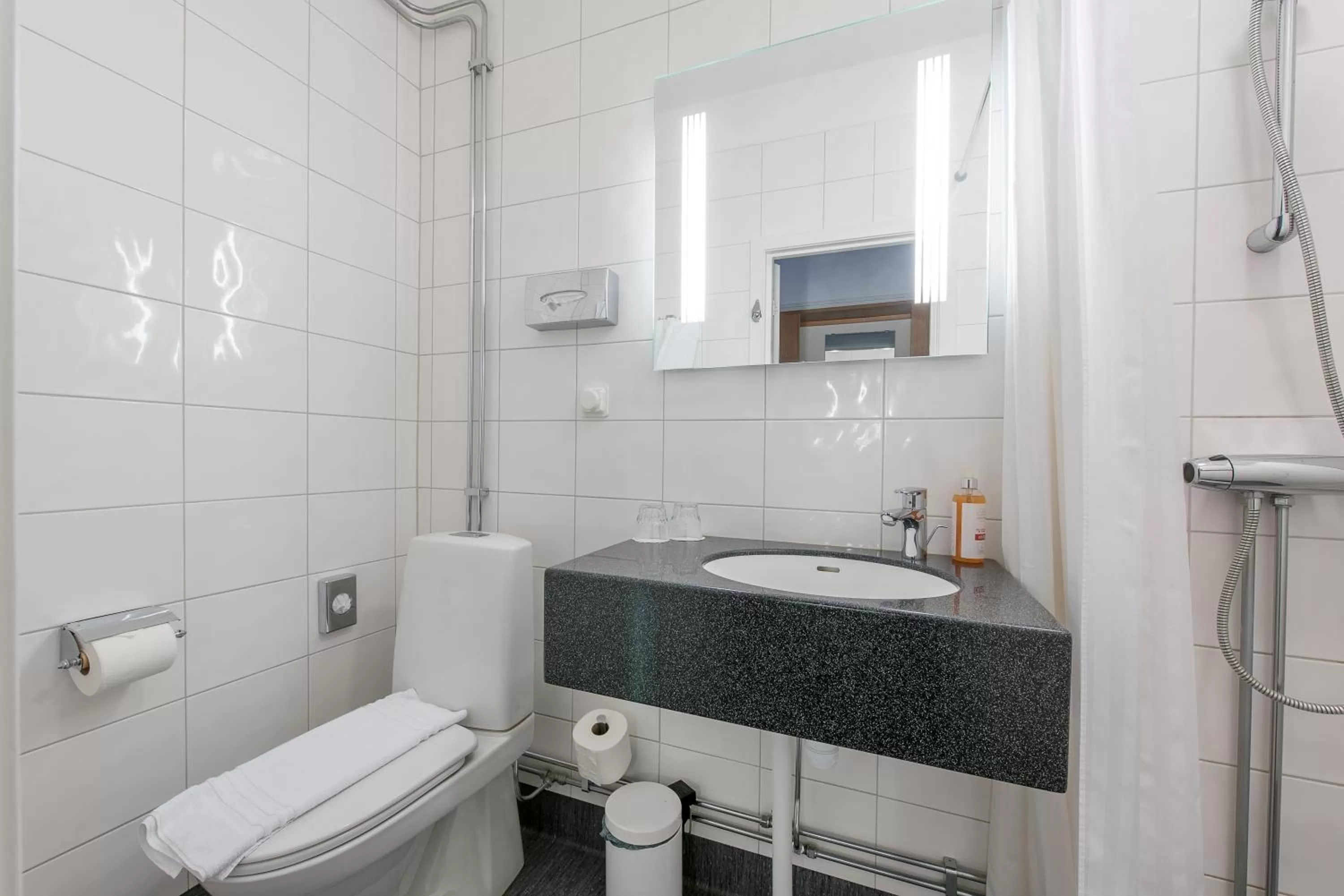 Bathroom in Centric Hotel