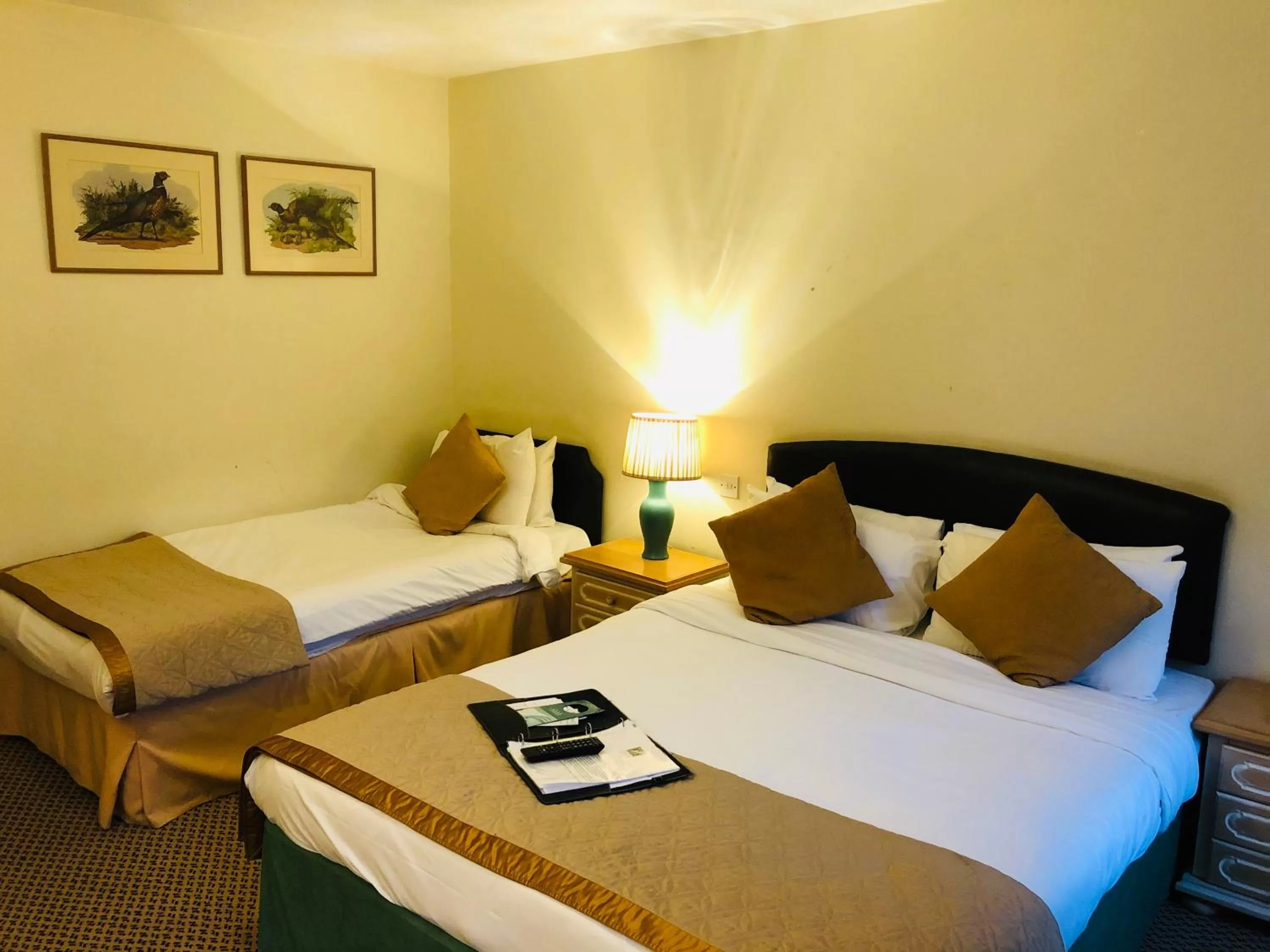 Photo of the whole room, Bed in Marston Farm Hotel