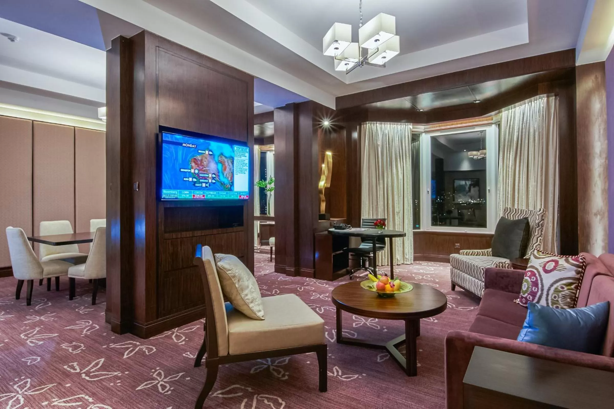 TV and multimedia in Diamond Hotel Philippines