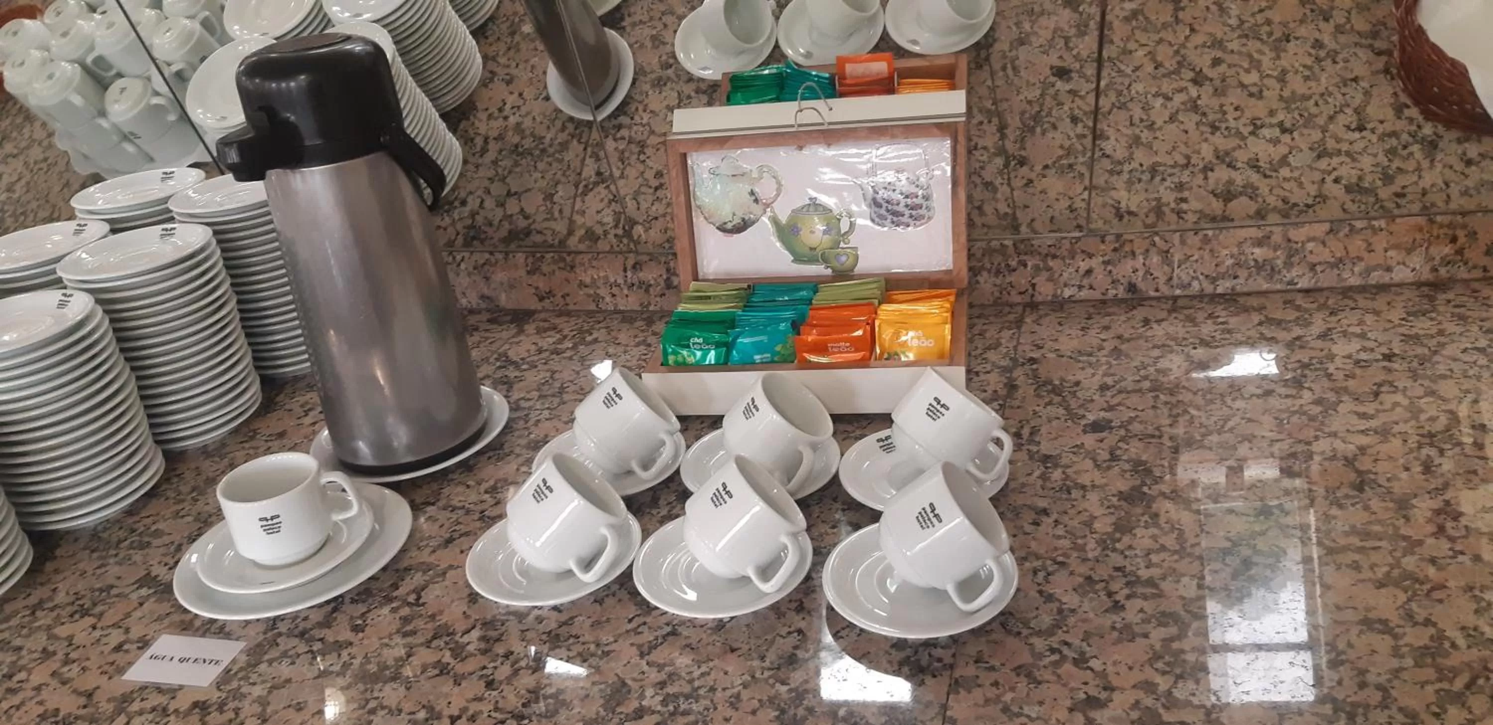 Coffee/tea facilities in Pampas Palace Hotel
