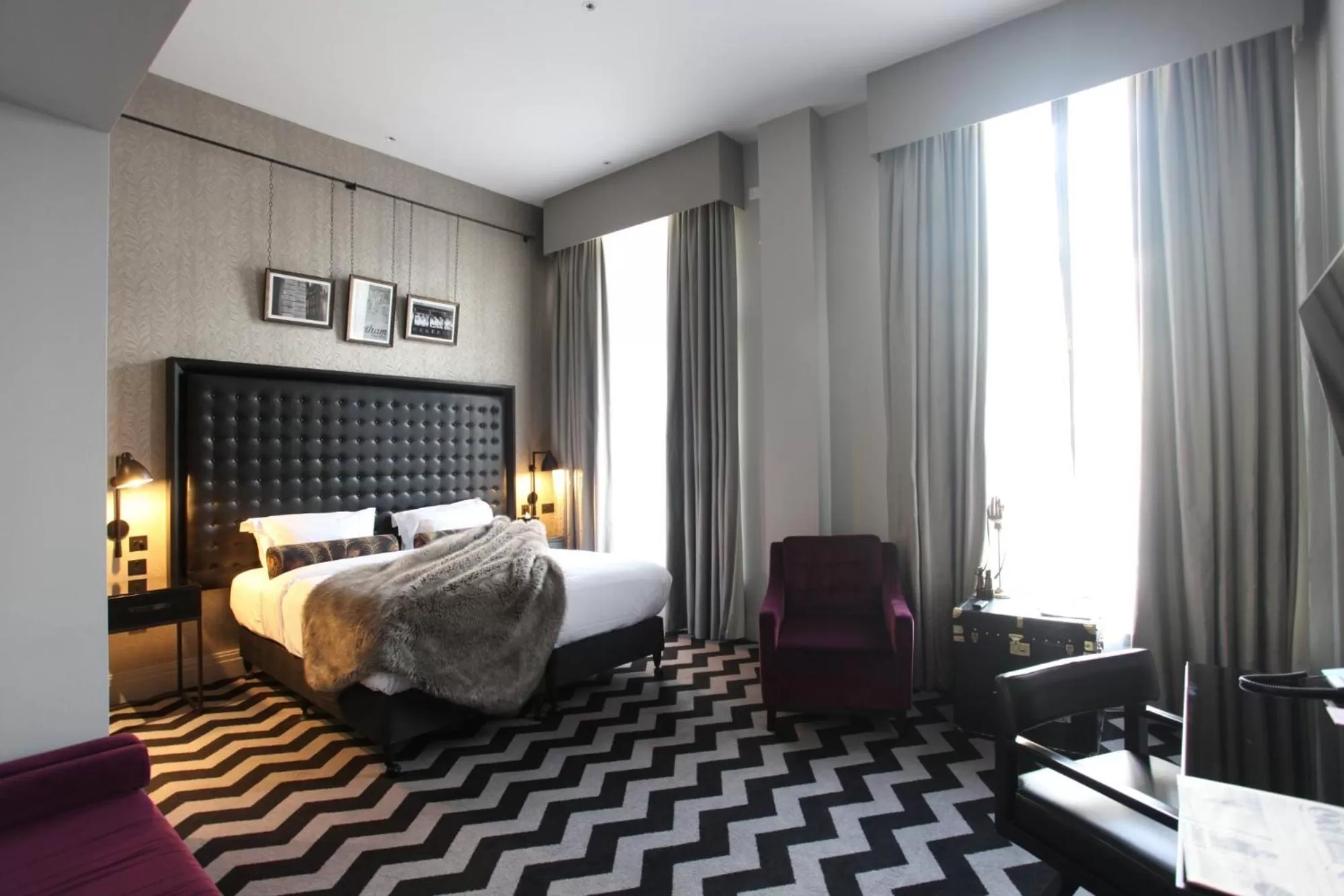 Superior Double Room in Hotel Gotham