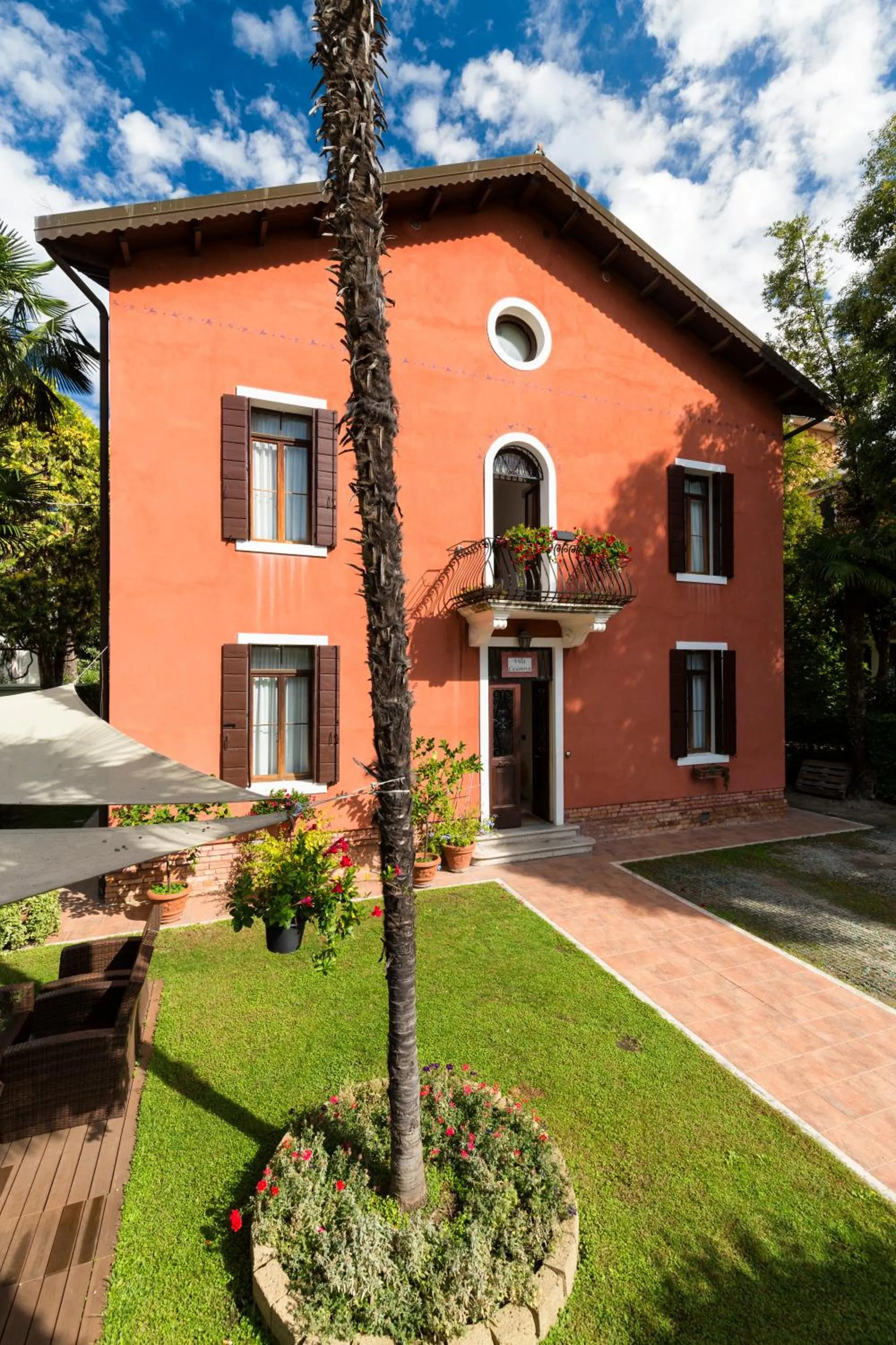 Property building in Villa Casanova