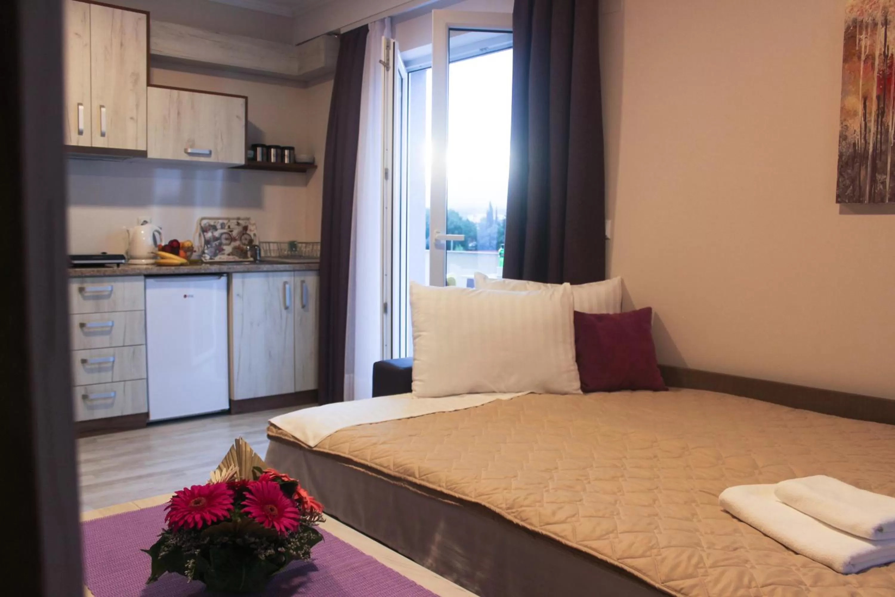 Bed in Boulevard Apartments