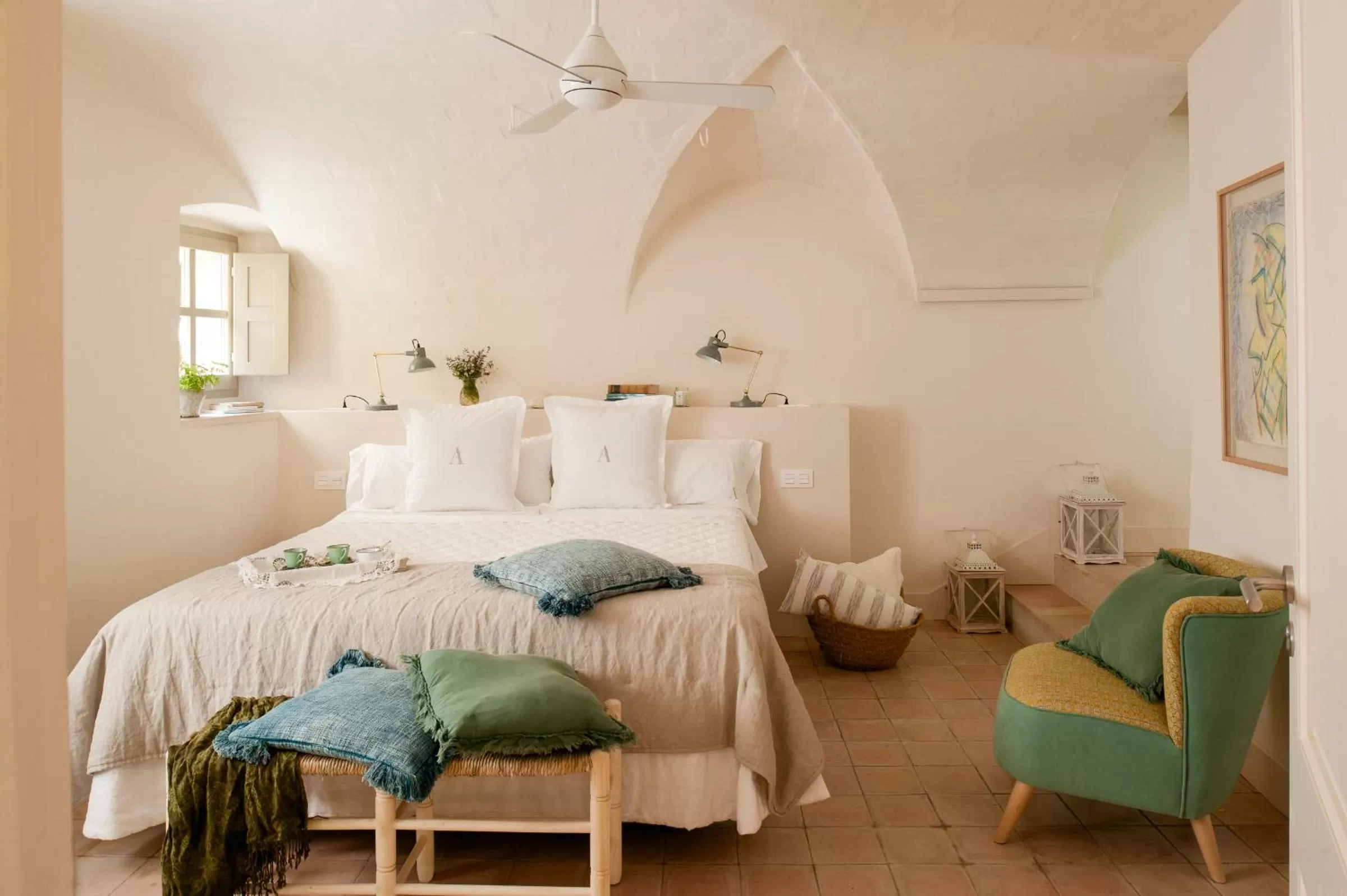 Bed in Arkhé Hotel Boutique Pals