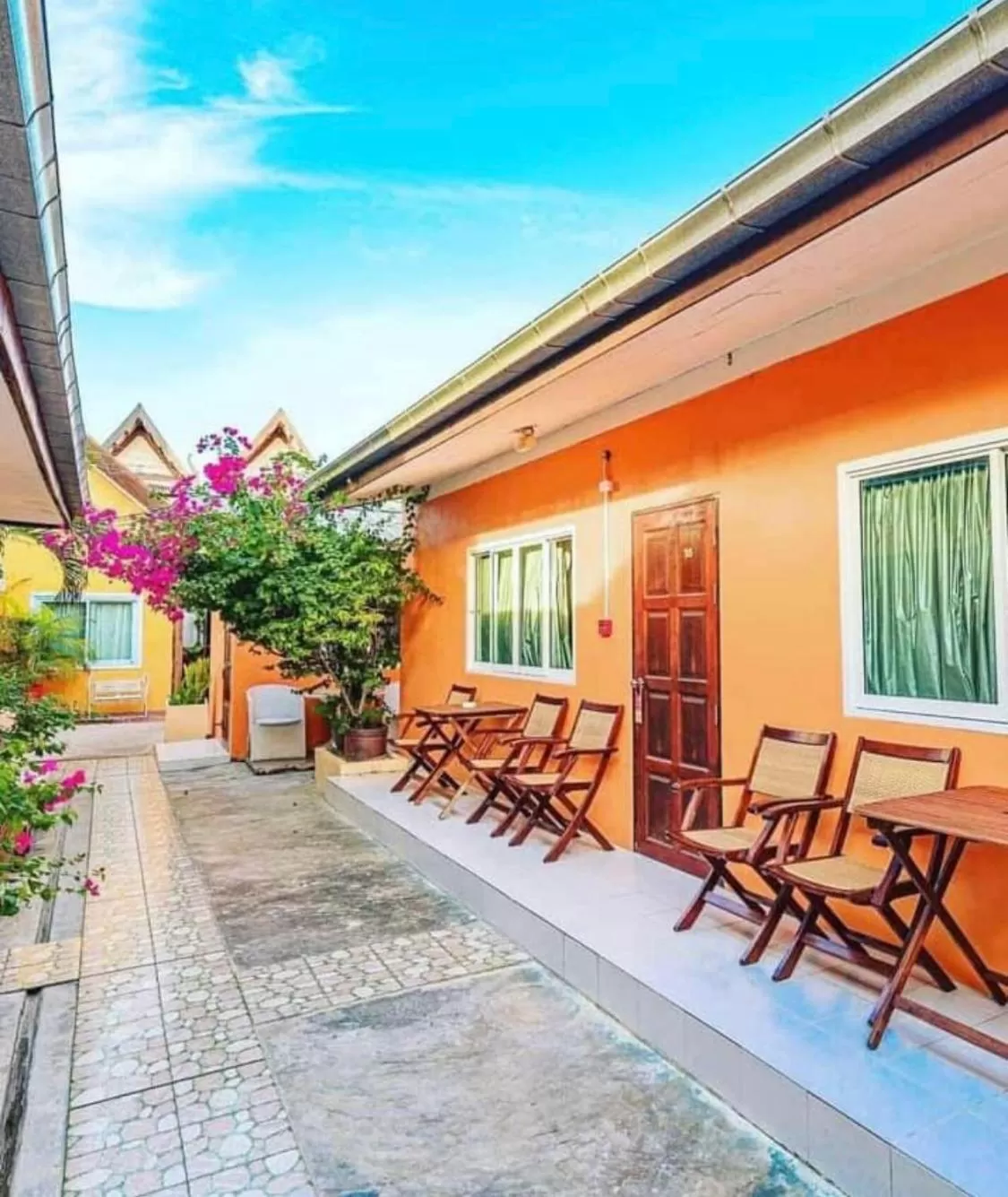 MANDARIN LODGE by victor