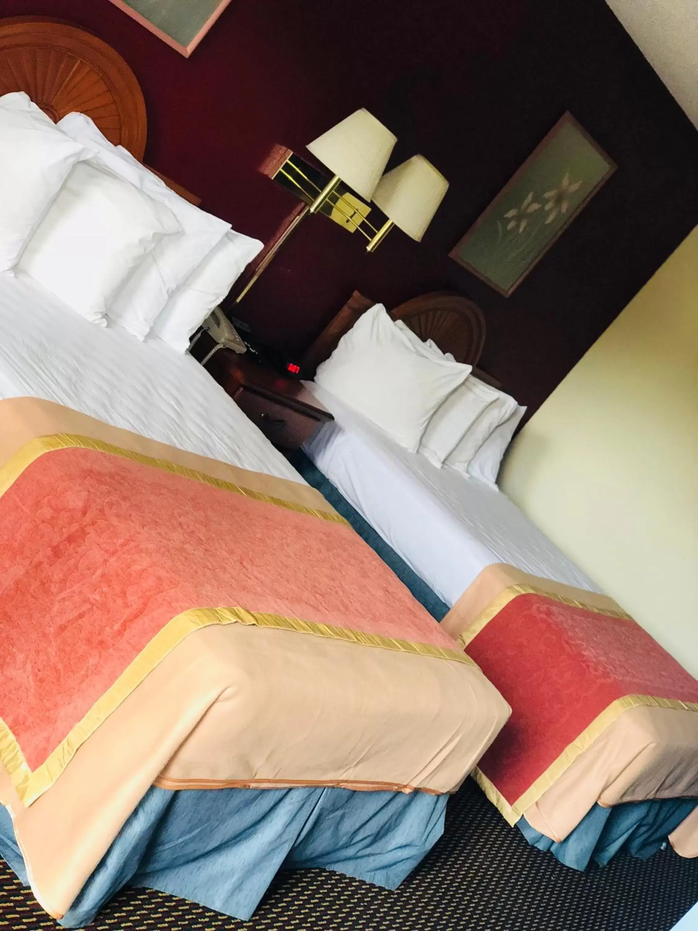 Premier Room with Two Double Beds - Second Floor/Smoking in Alachua Inn Premier Room with Two Double Beds - Second Floor/Smoking in Alachua Inn