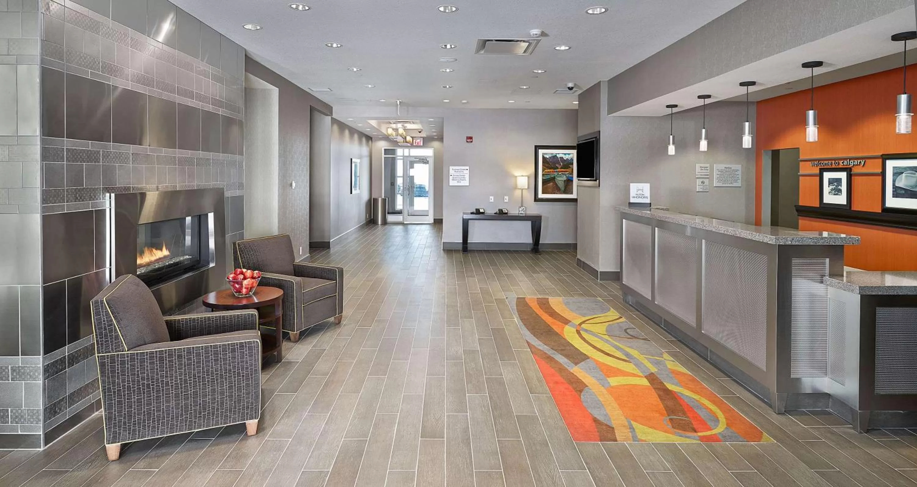 Lobby or reception in Hampton Inn by Hilton Calgary Airport North