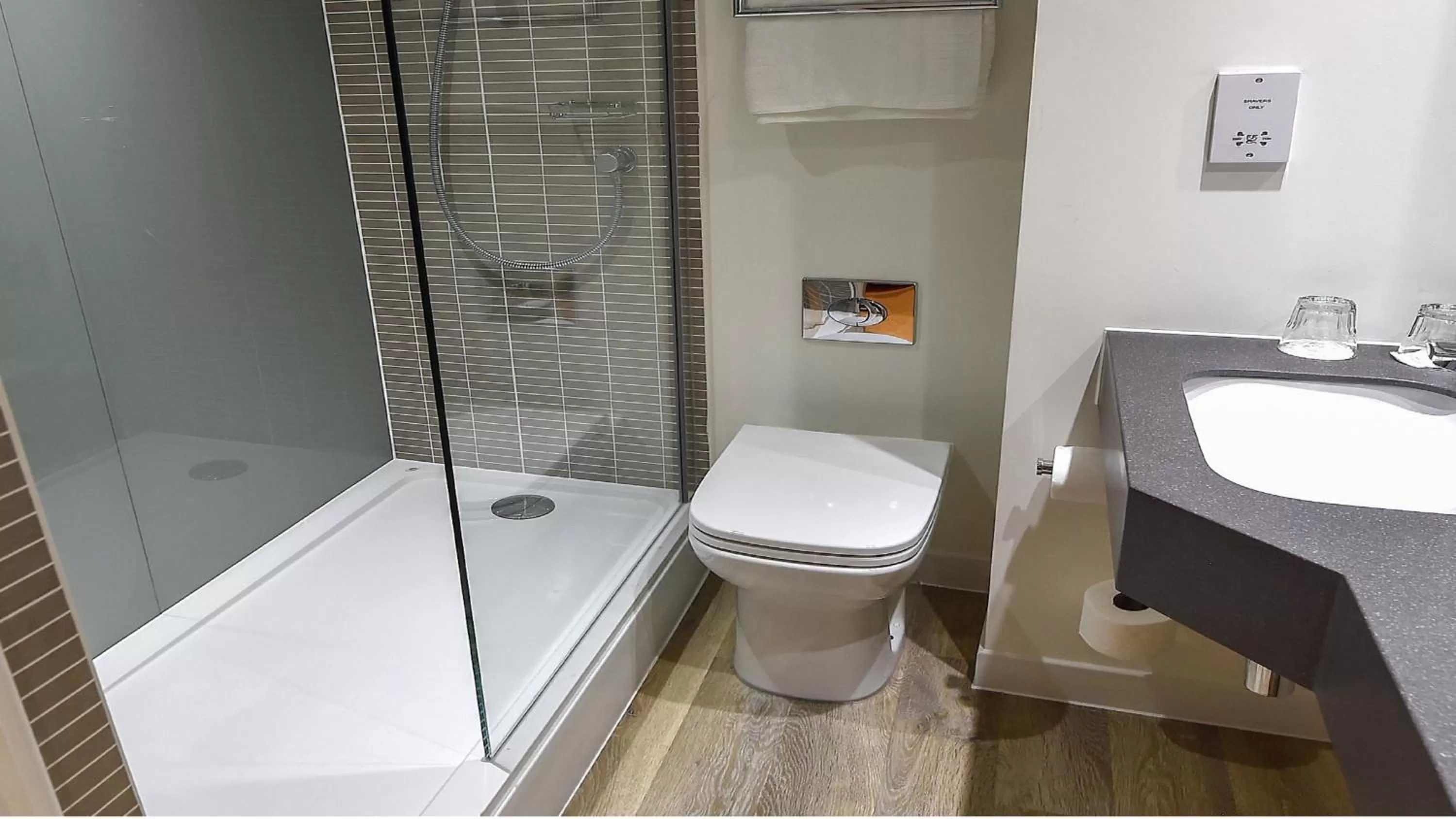 Bathroom in Holiday Inn Derby/Nottingham by IHG