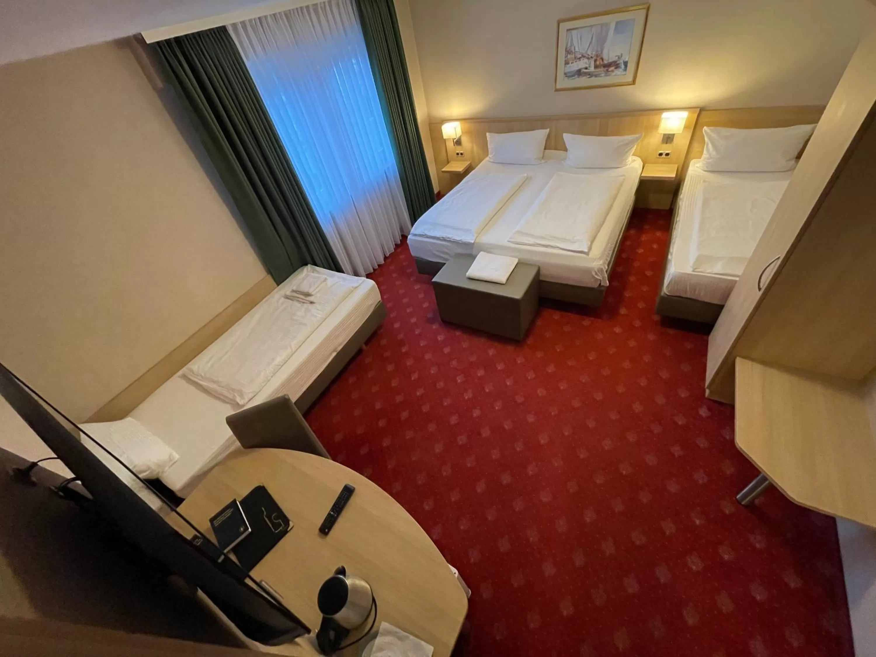 Photo of the whole room, Bed in Hafner Hotel- Apartment