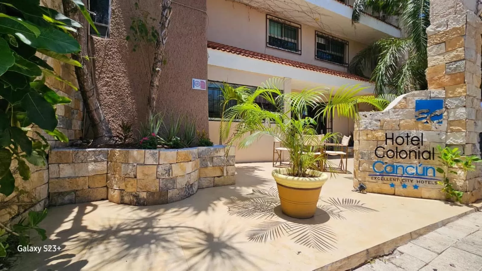 Property building in Hotel Colonial Cancun