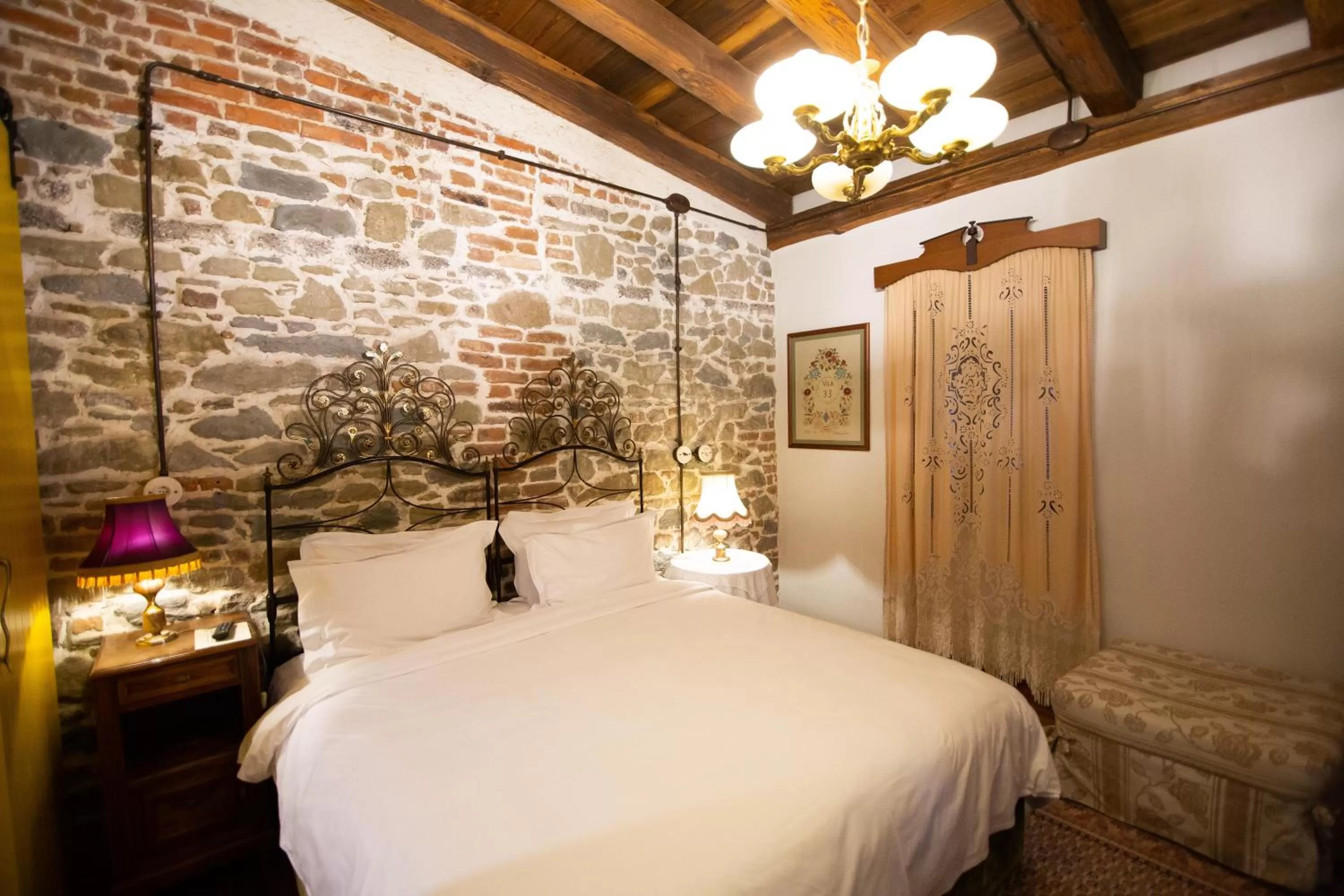 Bedroom, Bed in Vila Ebel Hotel Pool & Spa