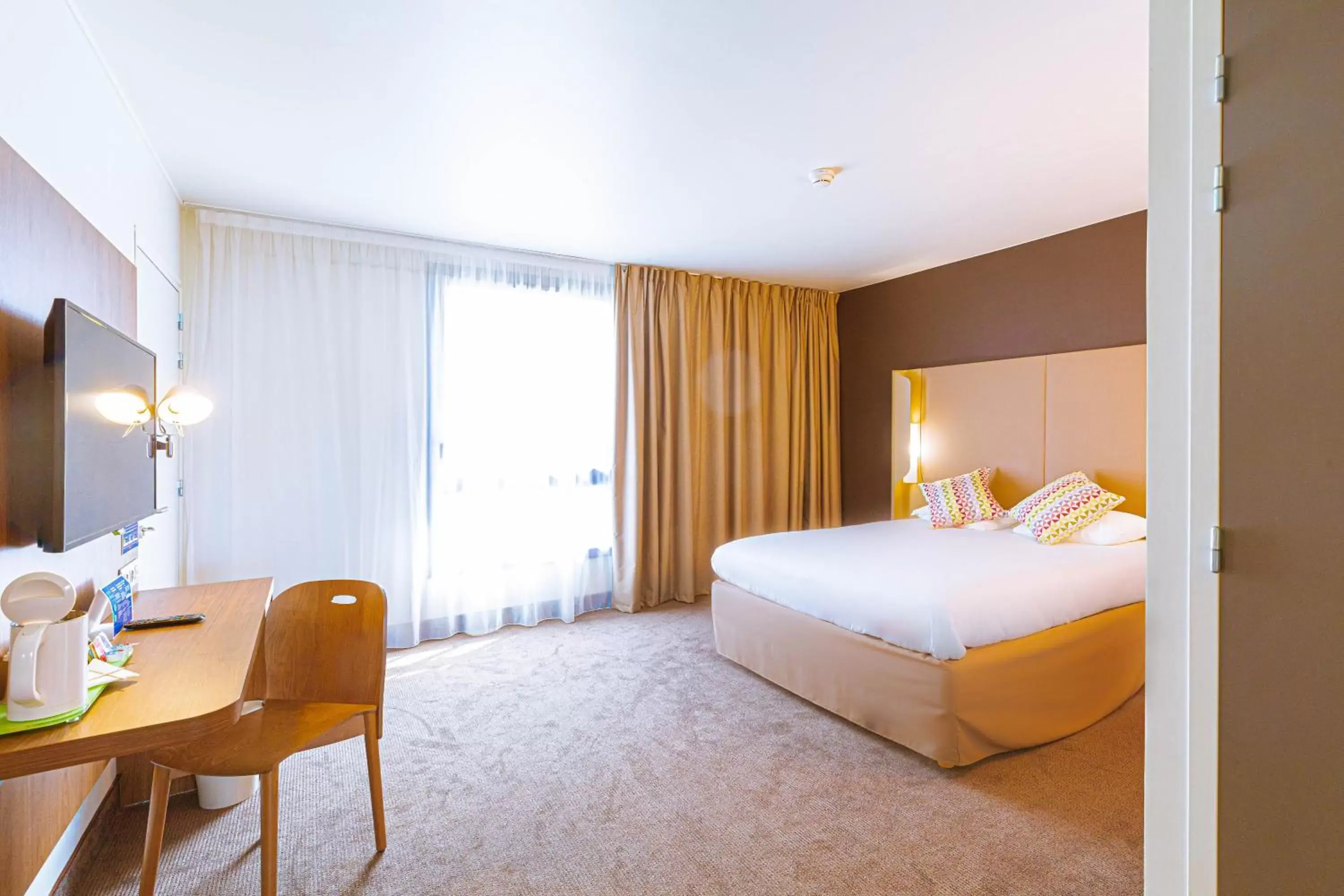 Superior Double Room in Campanile Rungis - Orly Superior Double Room in Campanile Rungis - Orly