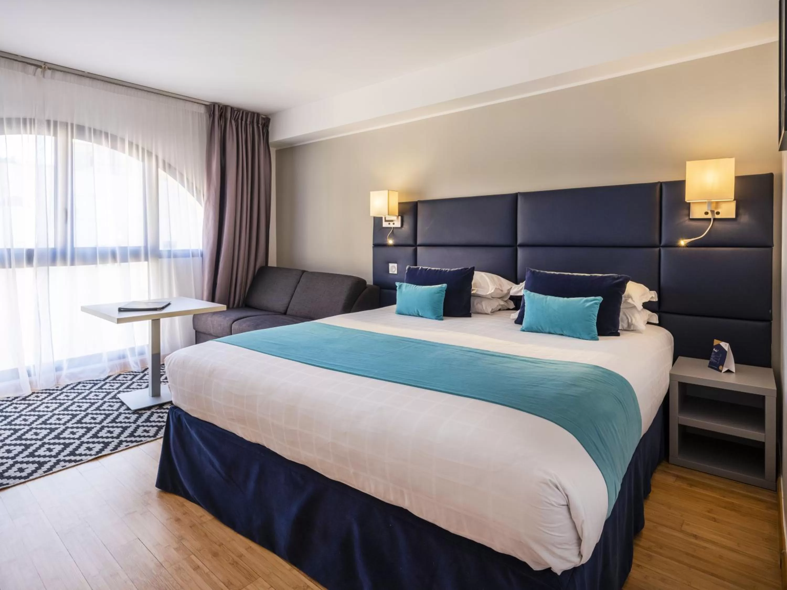 Bed in Hotel Nice Riviera