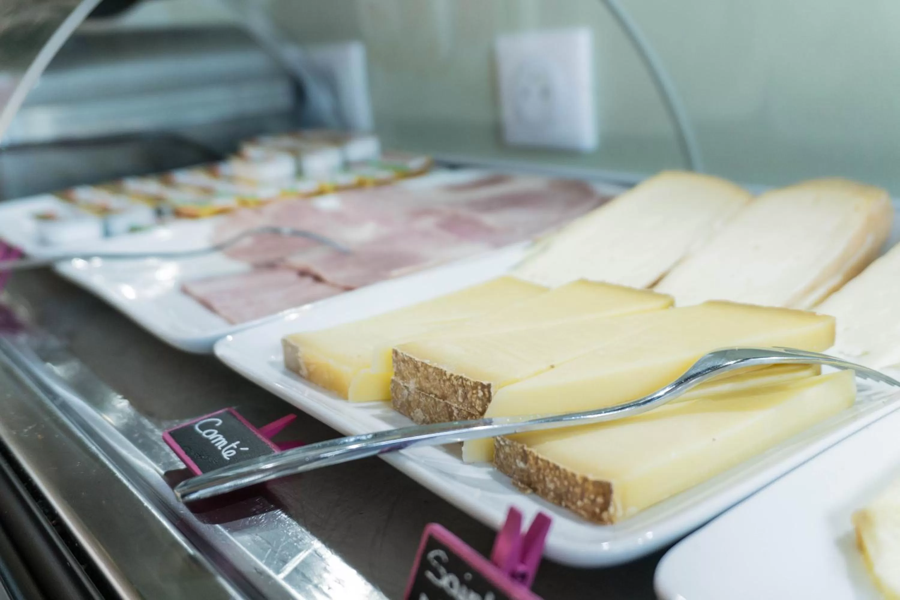 Buffet breakfast in ibis Styles Perpignan Canet En Roussillon