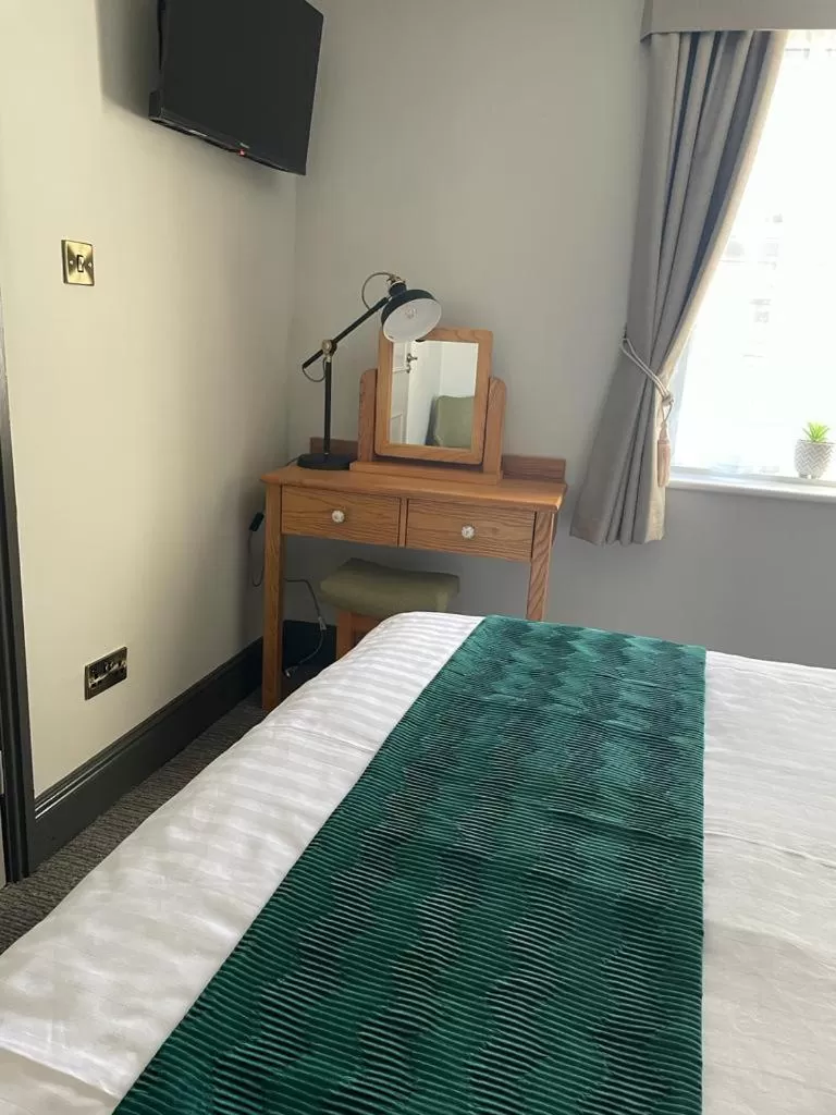 Bed in Black Bull Hotel