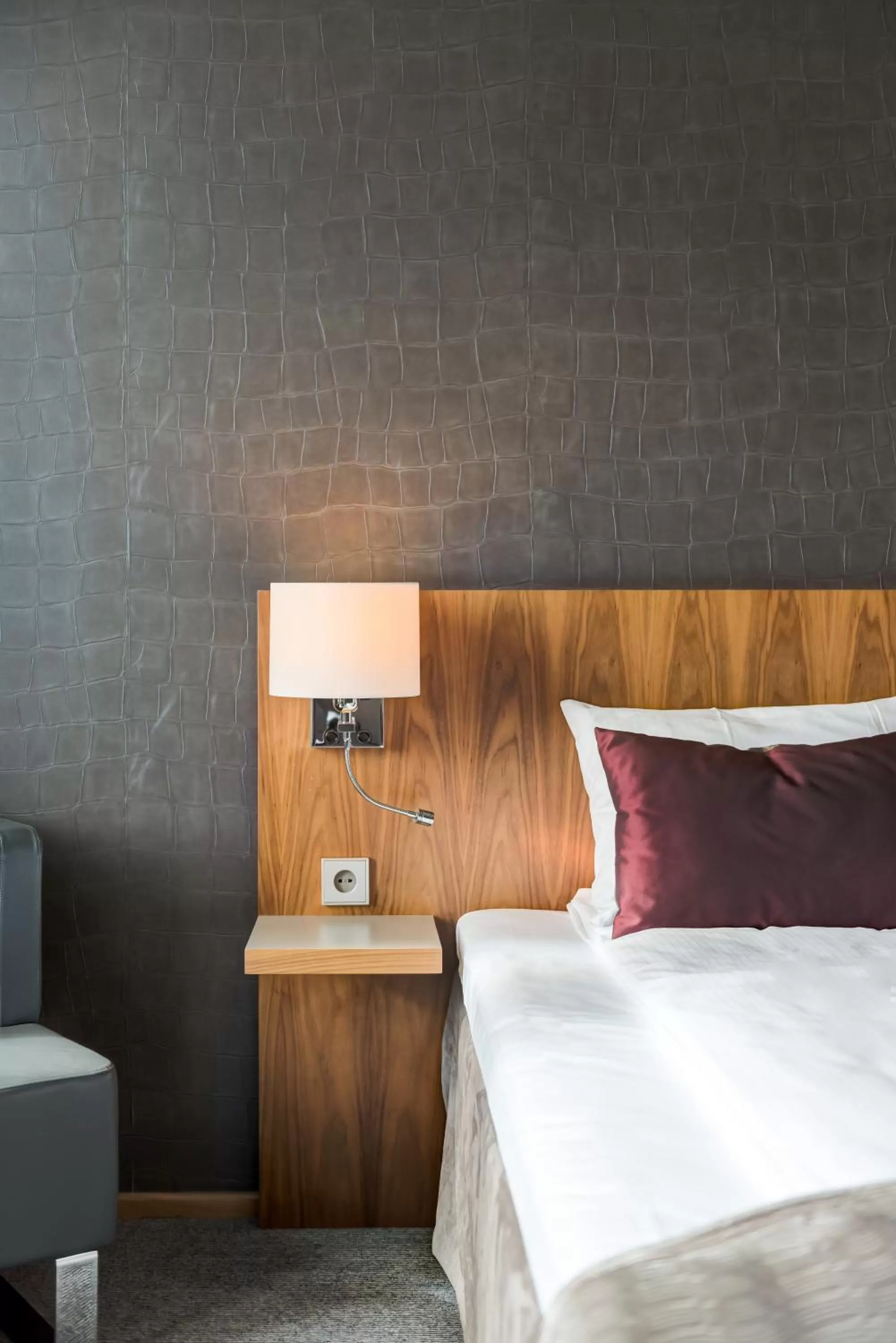 Bed in Quality Hotel Residence