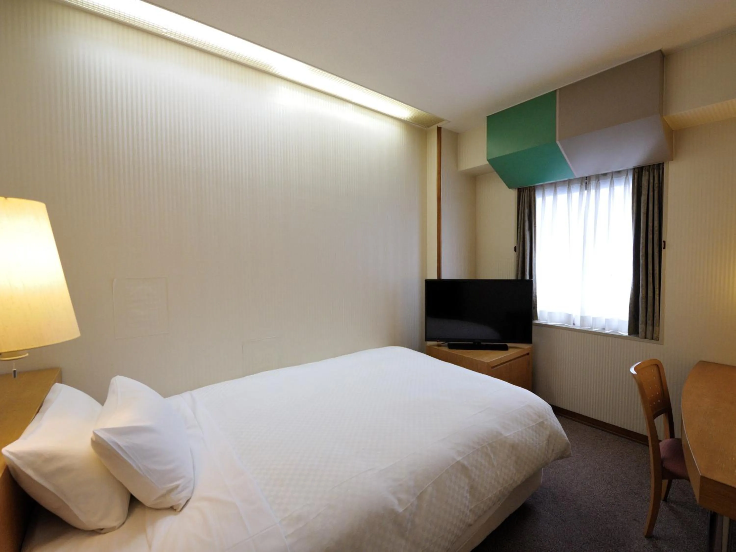 Standard Double Room - Smoking in Court Hotel Fukuoka Tenjin