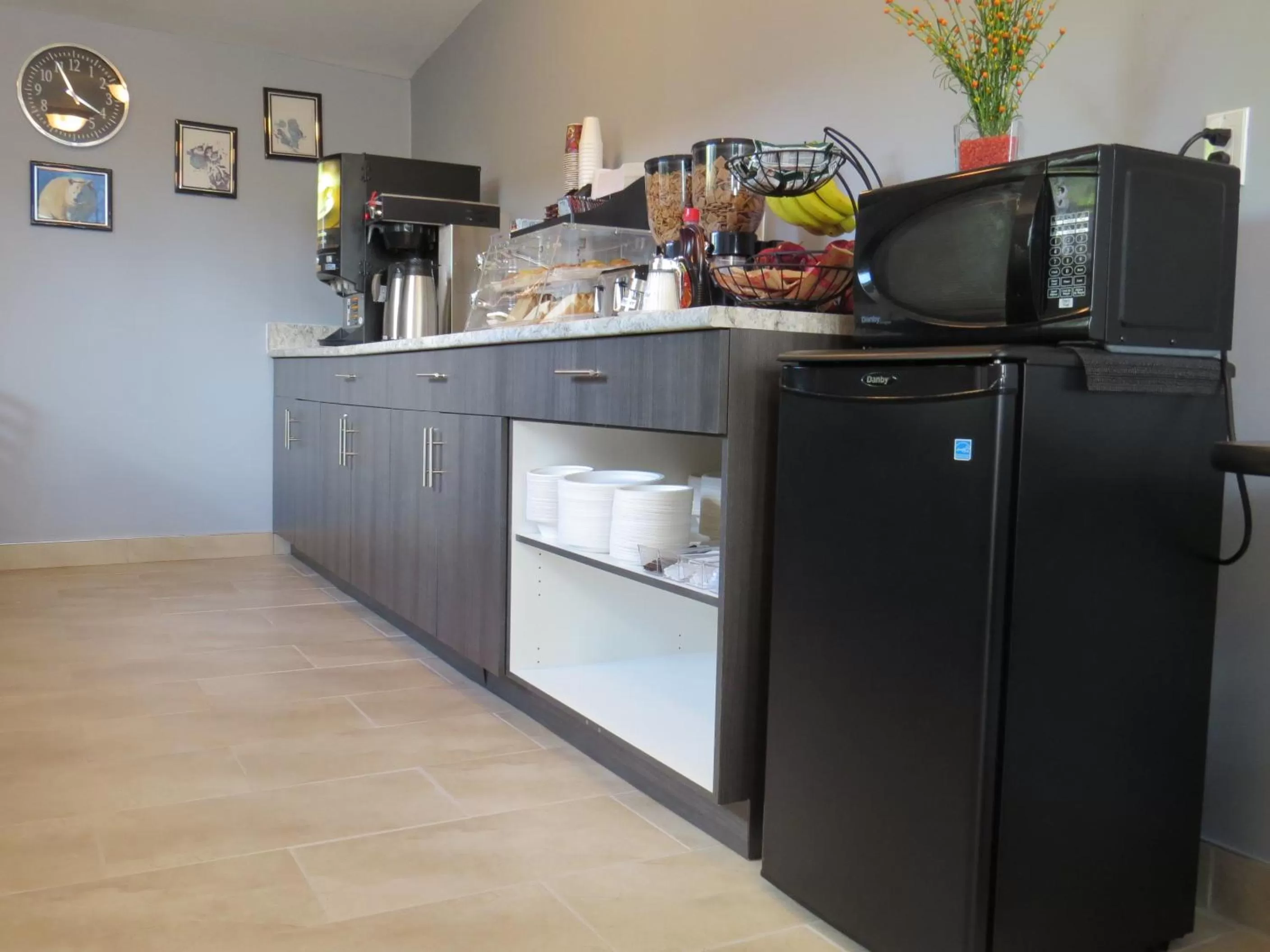 Food and drinks in Rest Inn