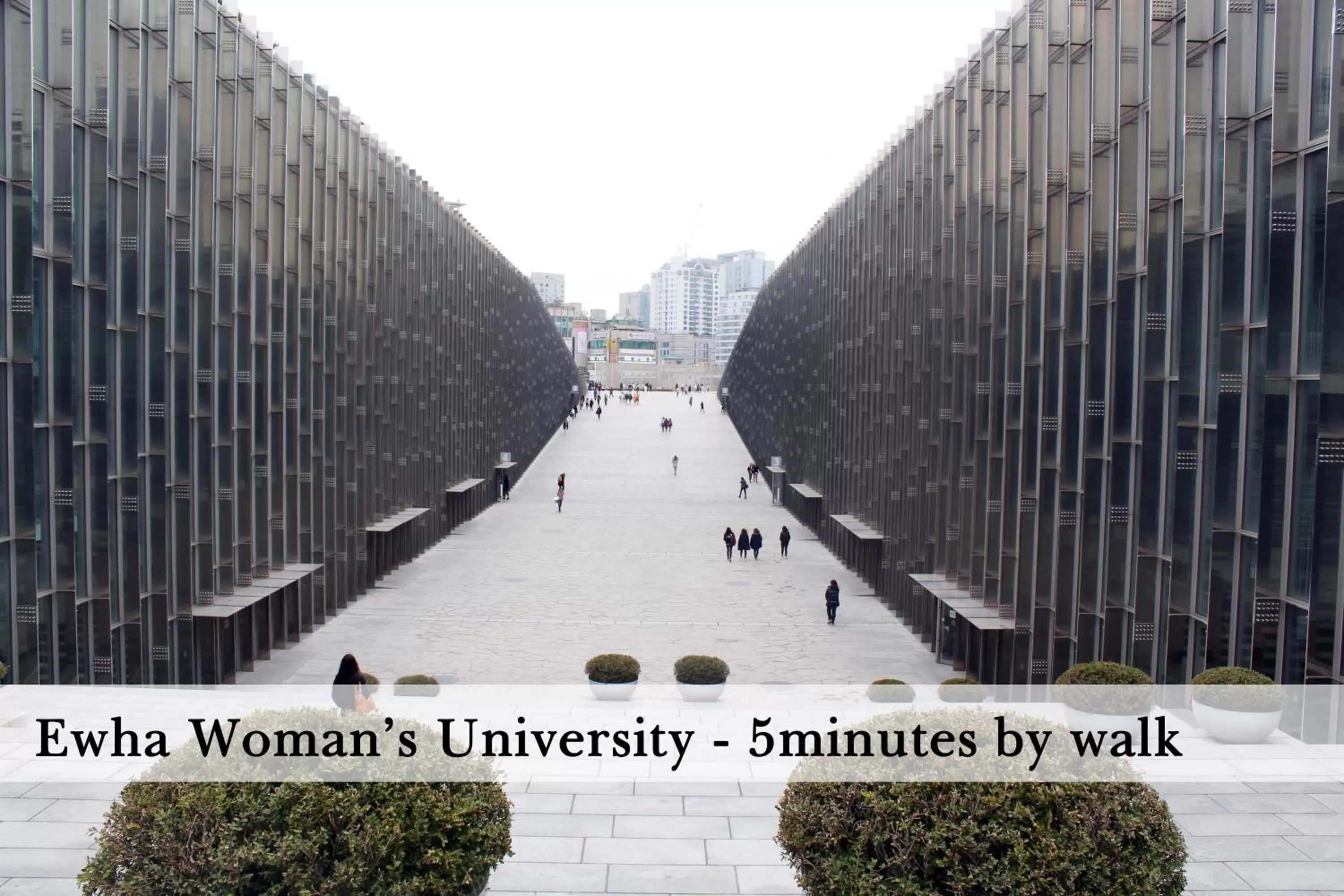 Area and facilities in Ever8 Serviced Residence