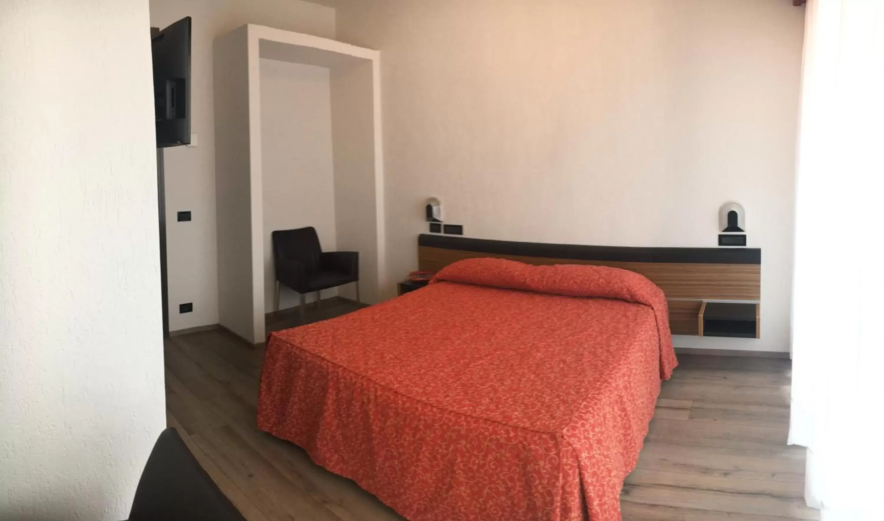 Quadruple Room in Albergo Valle d'Oro Quadruple Room in Albergo Valle d'Oro