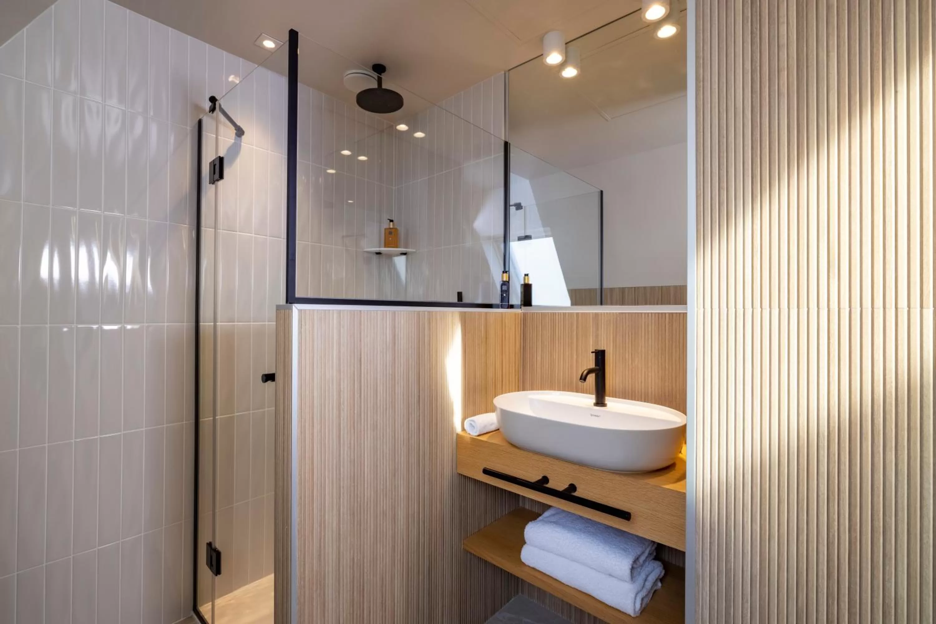 Bathroom in Hôtel Beige