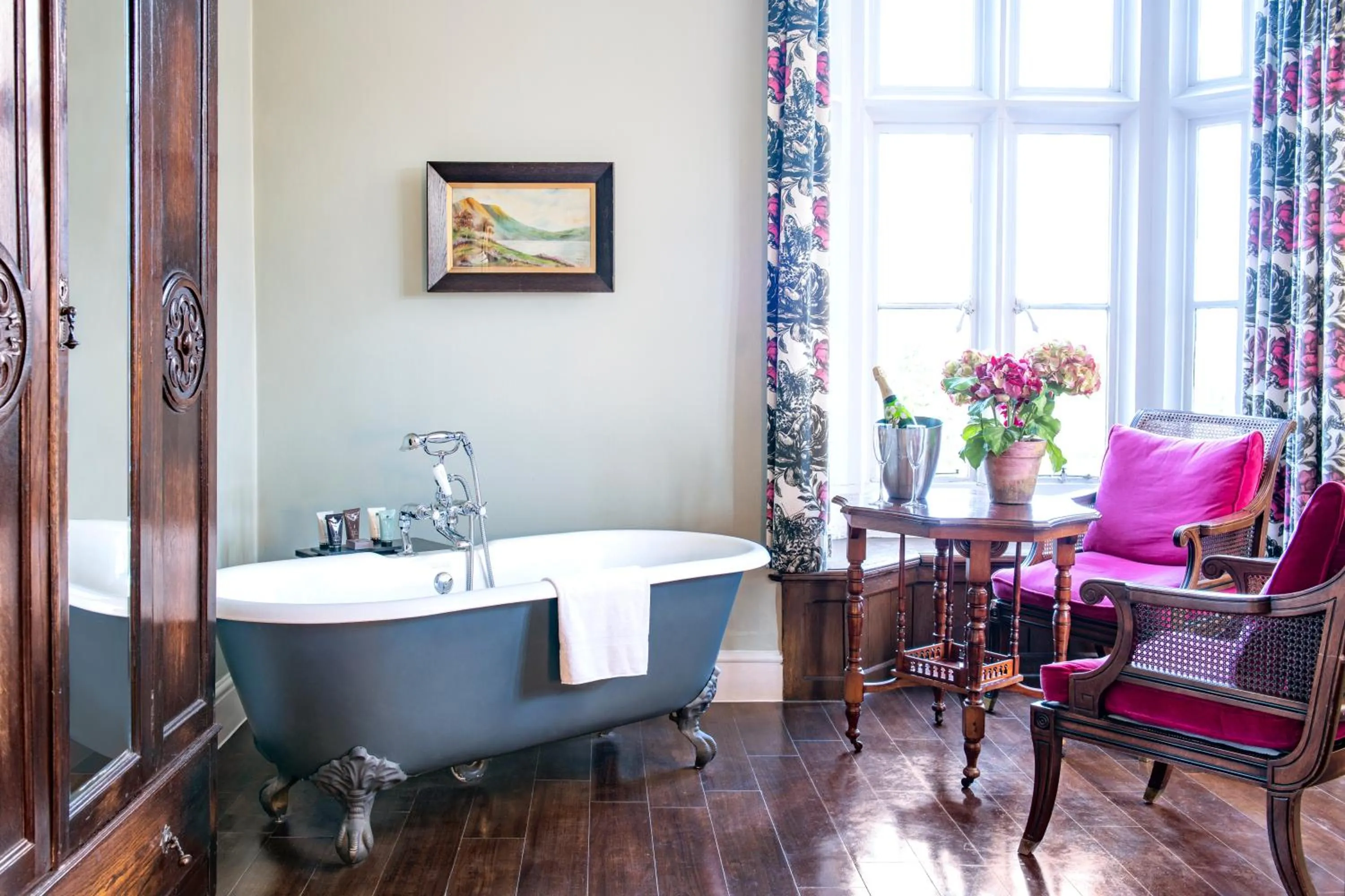 Bedroom in Burley Manor