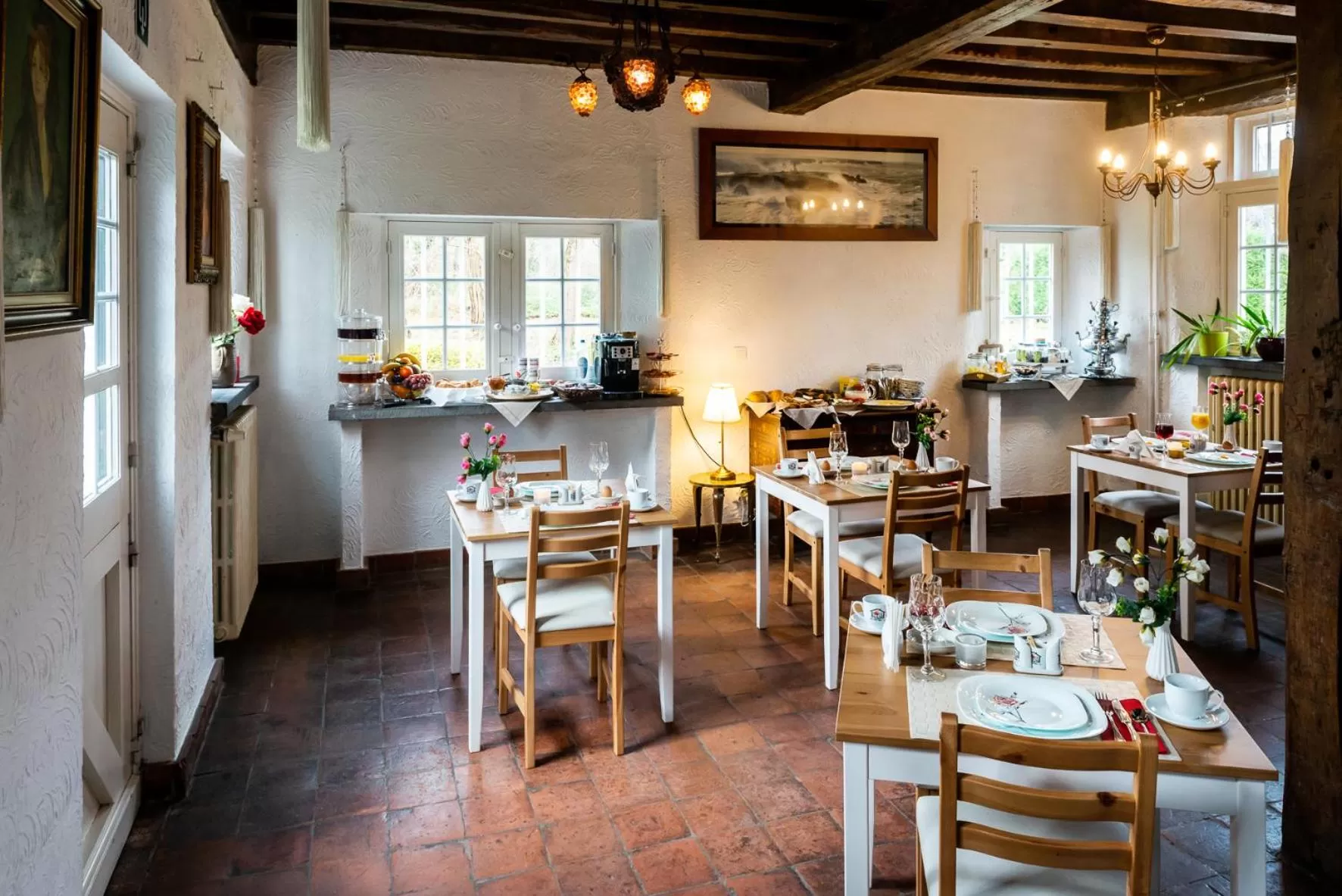 Restaurant/places to eat in Rose House B&B