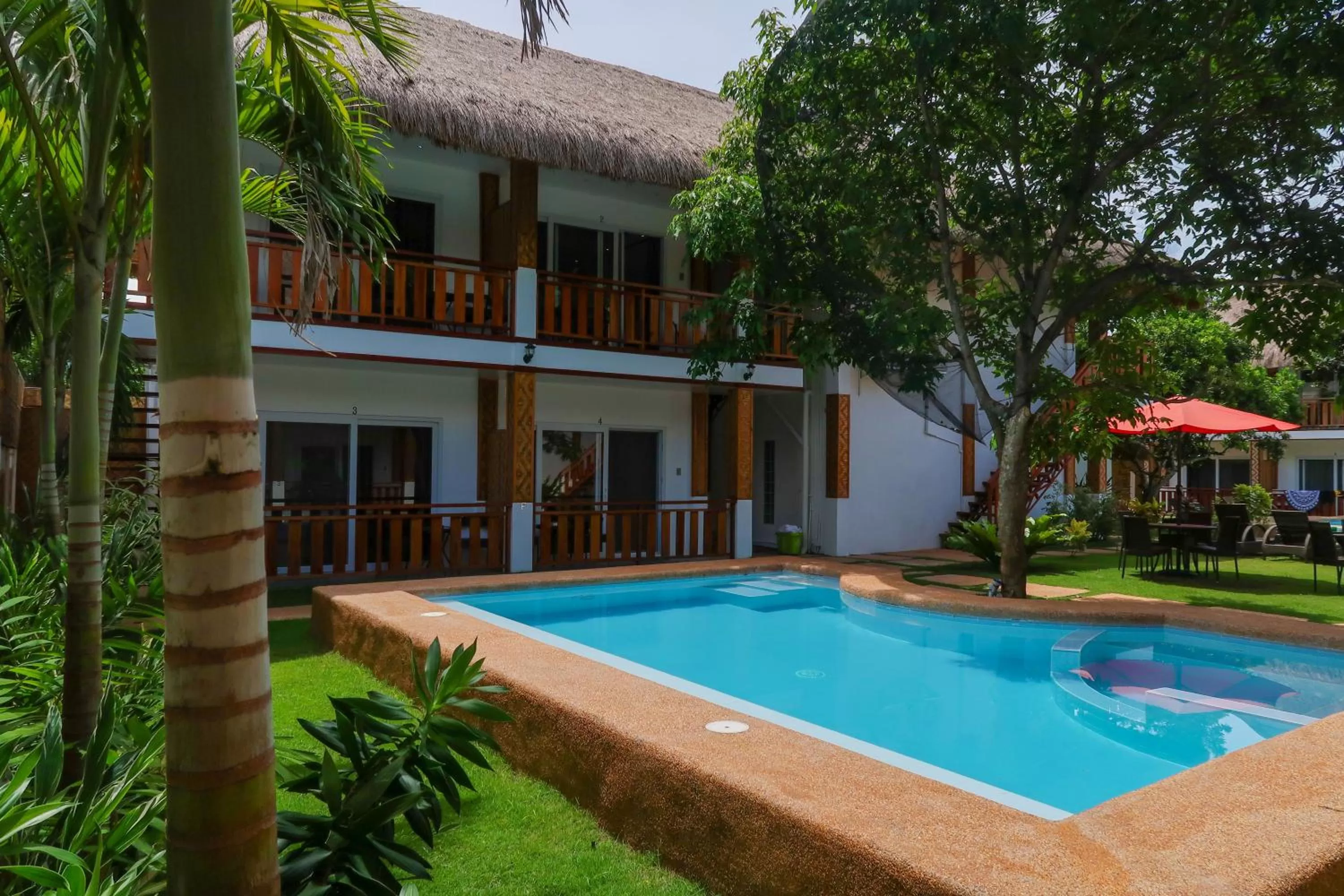 Facade/entrance in Scent of Green Papaya