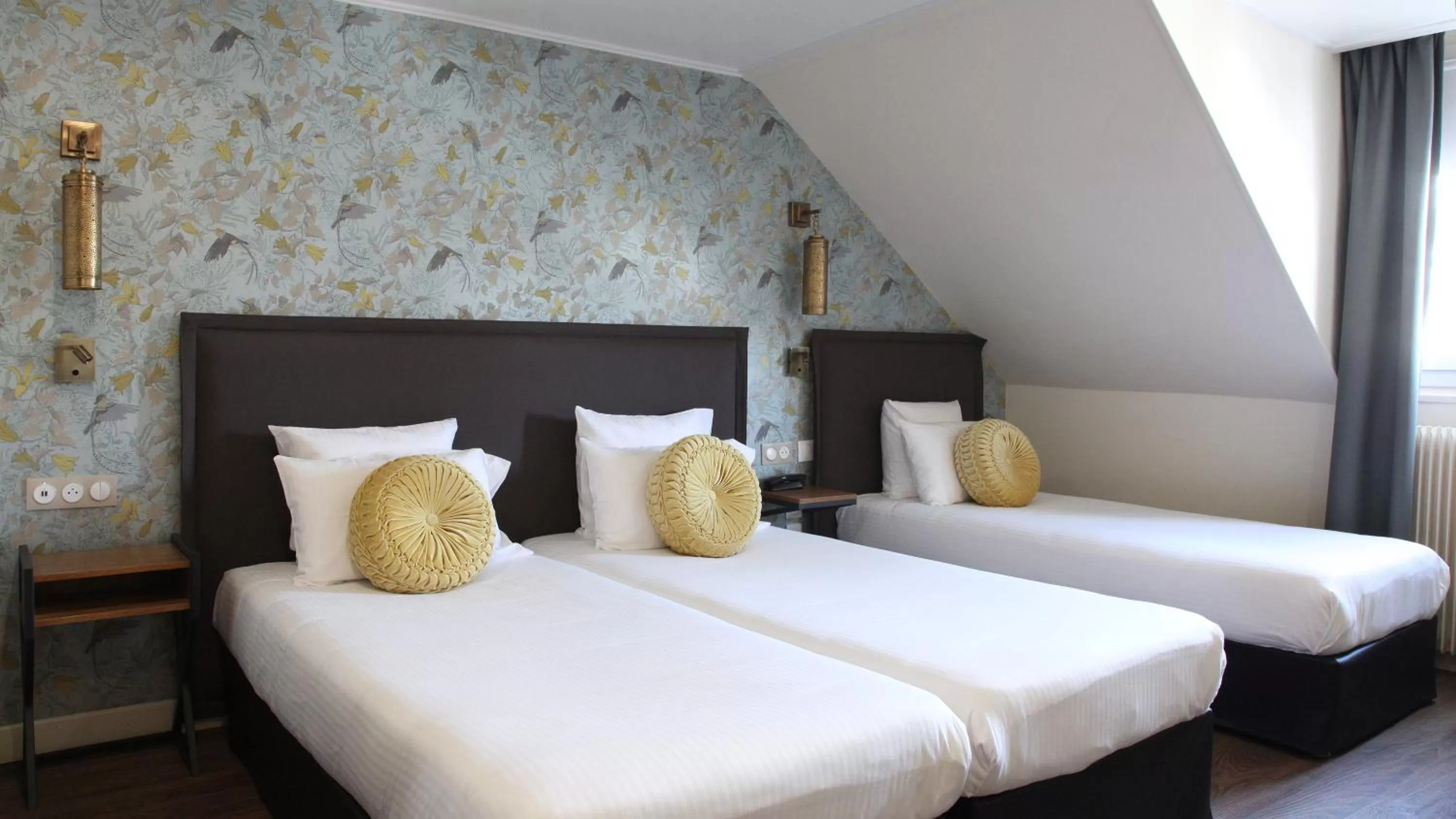 Bed in Moris Grands Boulevards