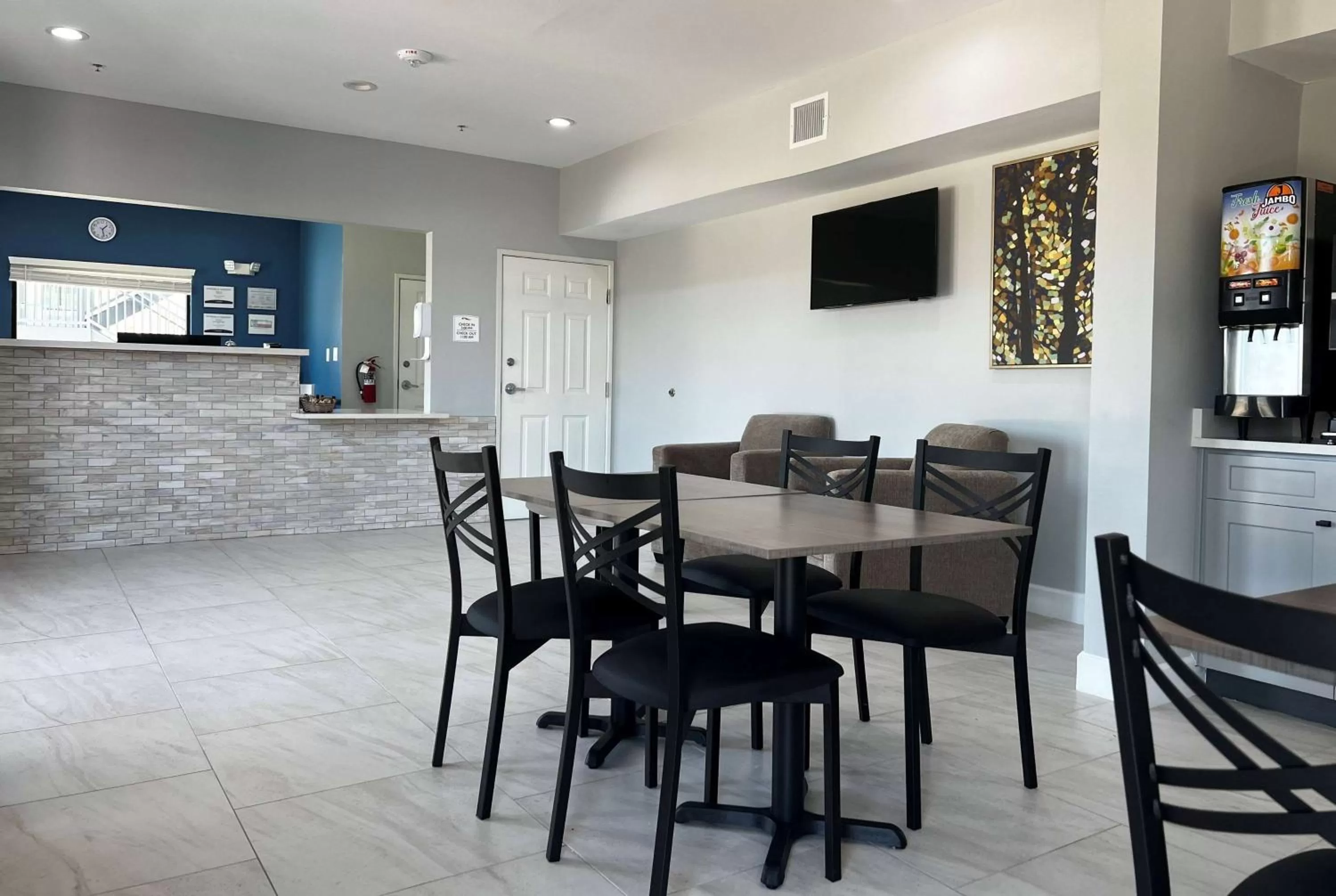 Breakfast in Baymont by Wyndham Freeport Texas