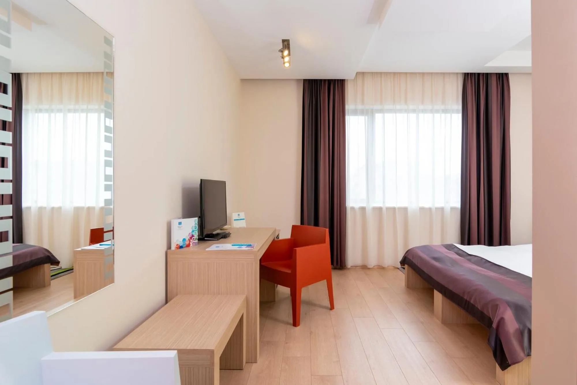 Photo of the whole room, Bed in West City Hotel