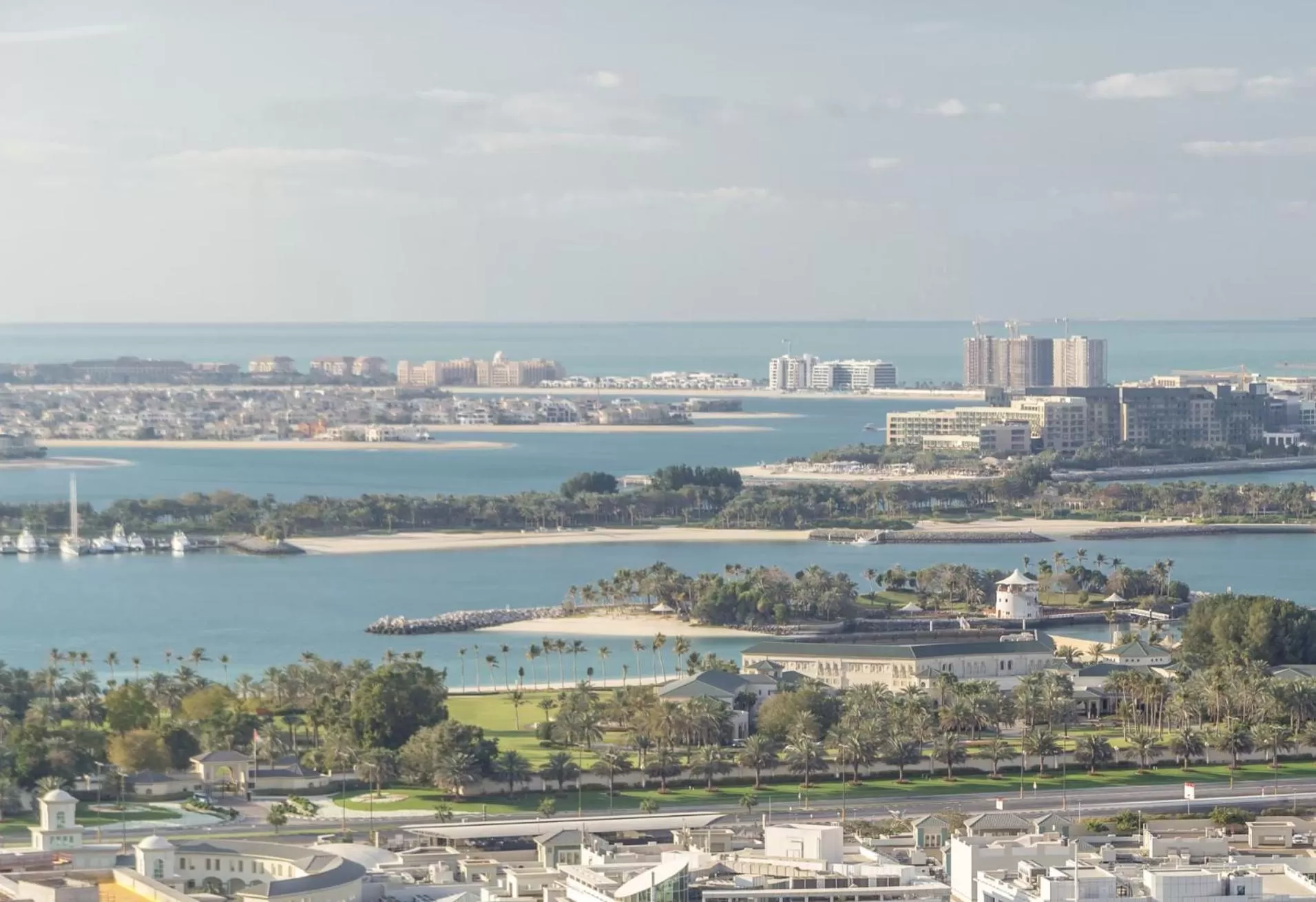 Day in Grand Plaza Mövenpick Media City