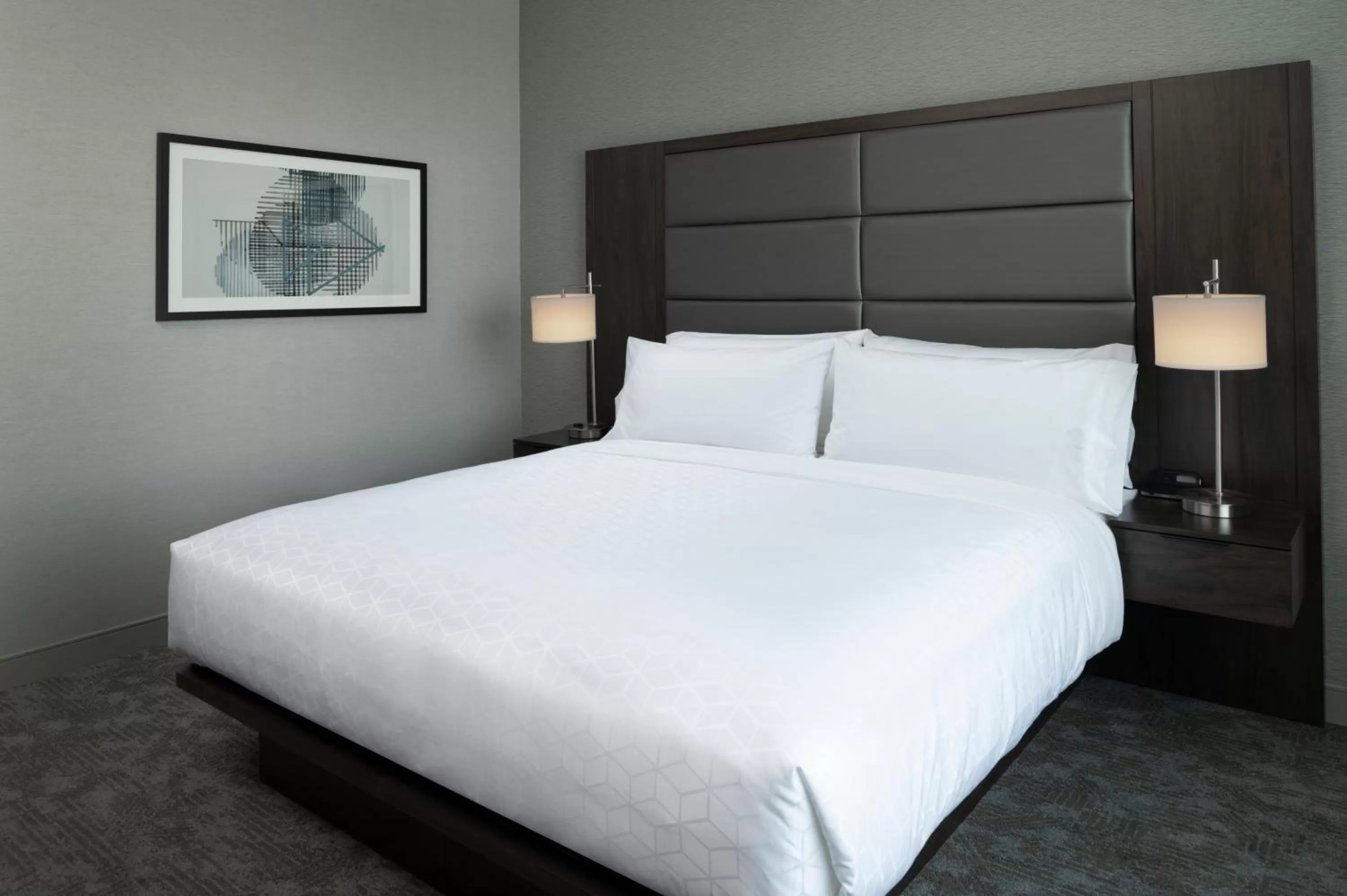 Photo of the whole room, Bed in Holiday Inn Express - Boston Logan Airport - Revere by IHG