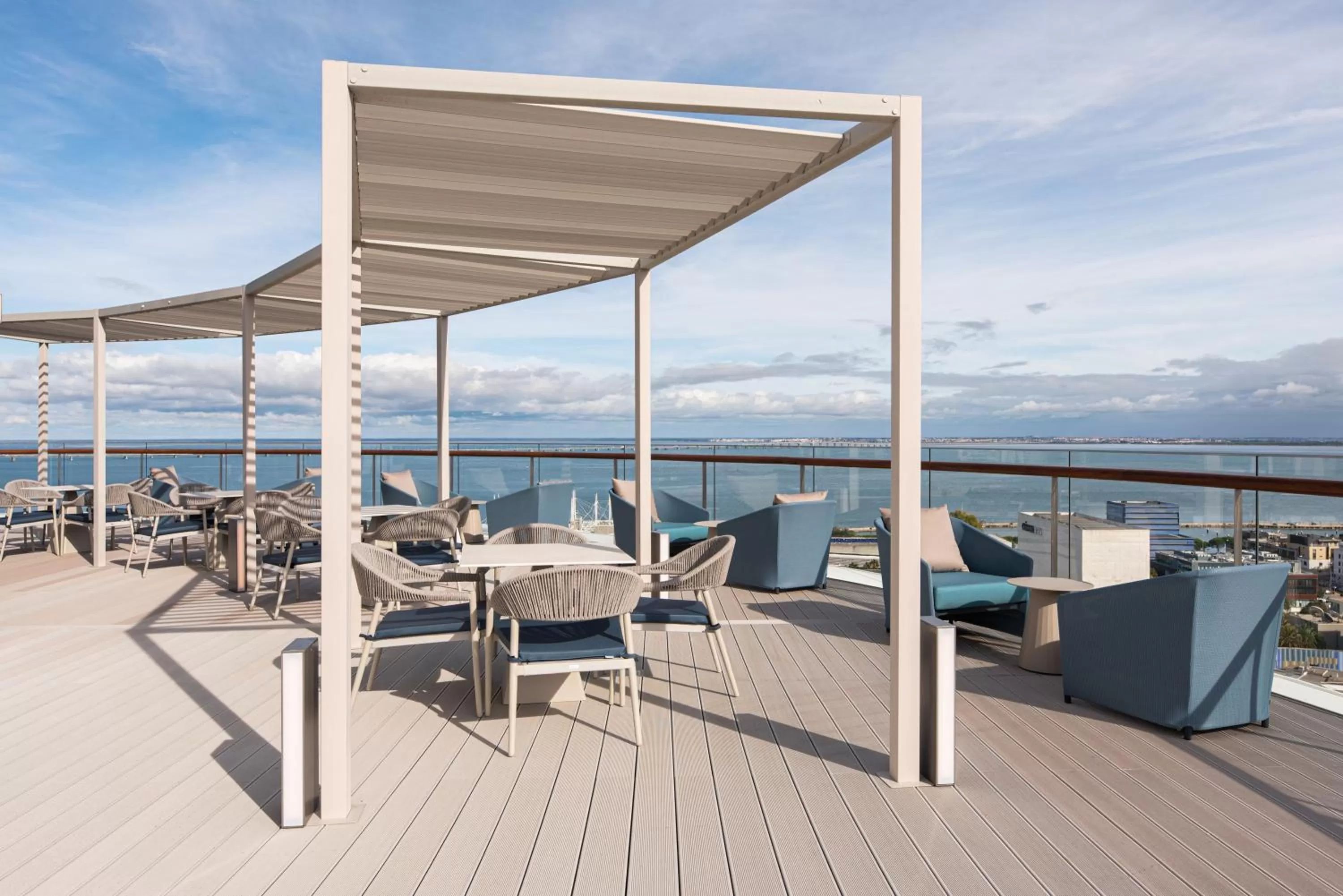 Balcony/Terrace in Eurostars Universal Lisboa