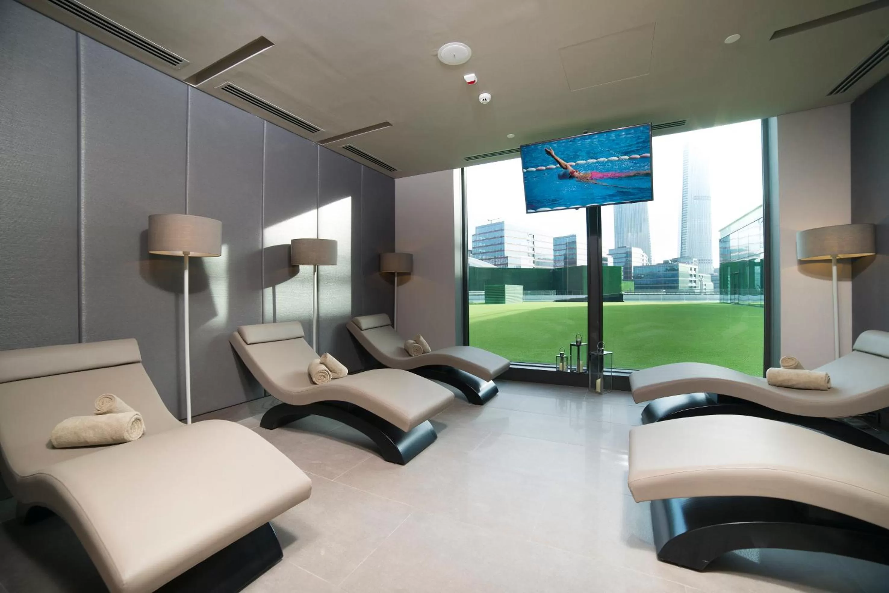 Staff in Radisson Collection Hotel, Vadistanbul