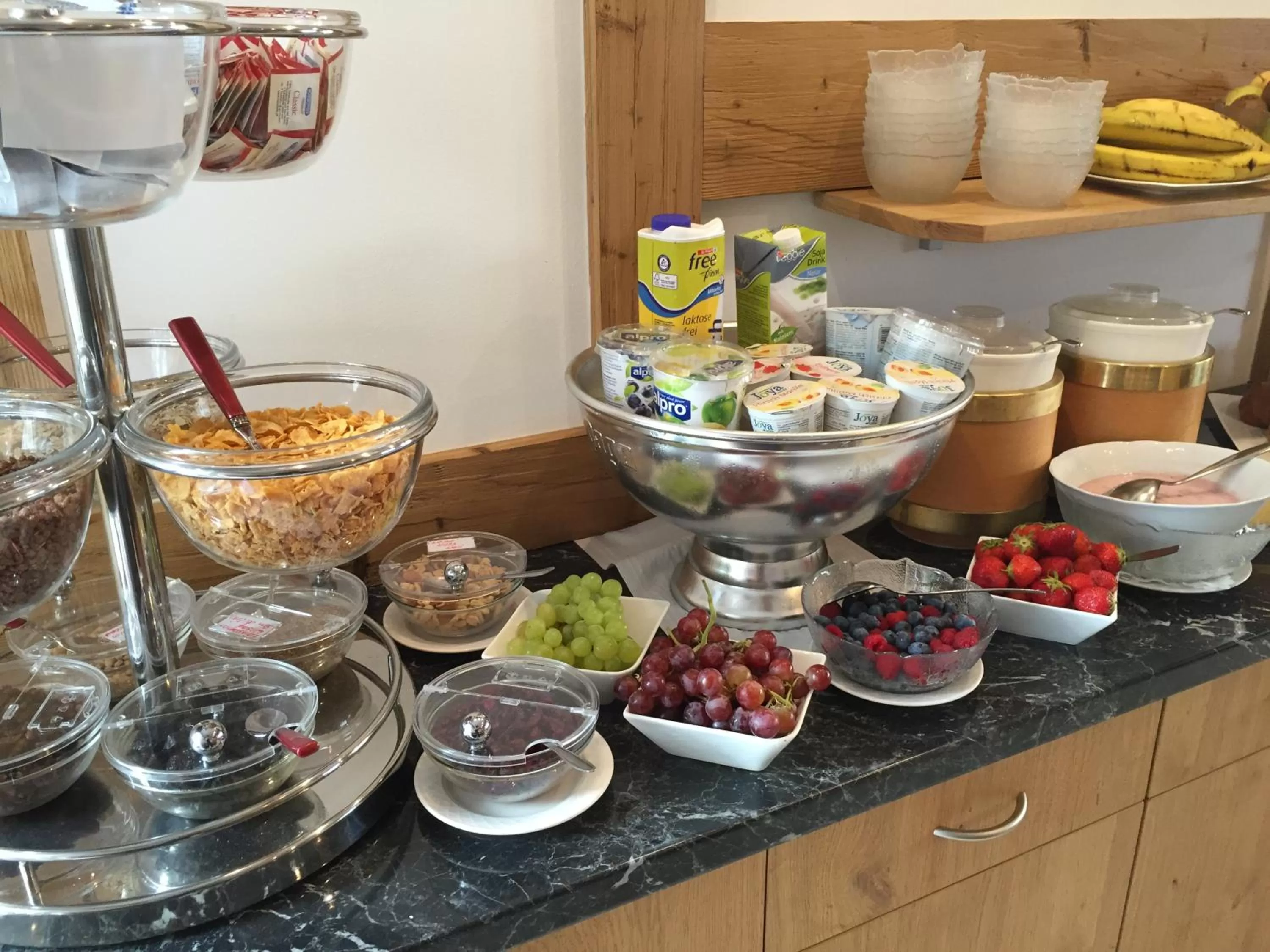 Food and drinks in Pension Wachau