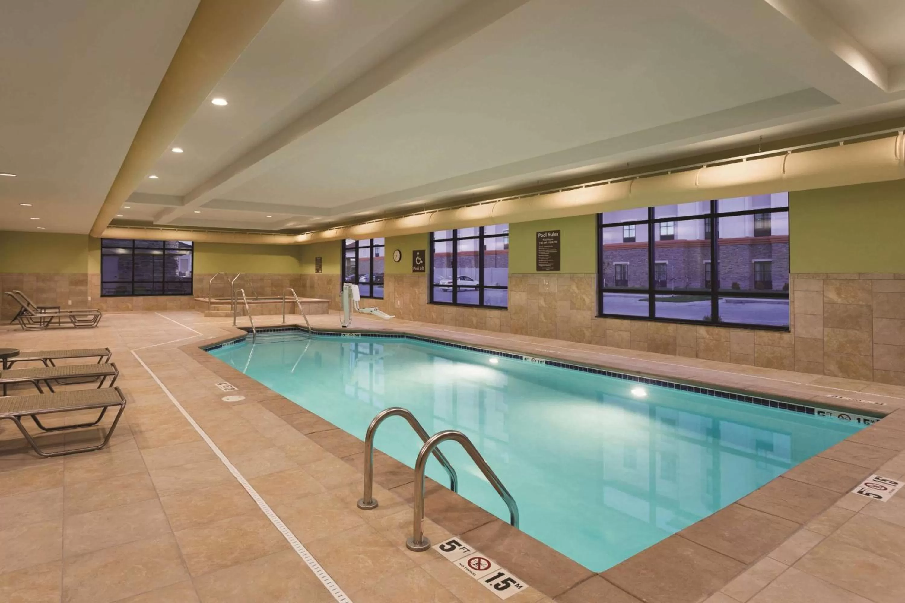 Pool view in Homewood Suites by Hilton West Des Moines/SW Mall Area