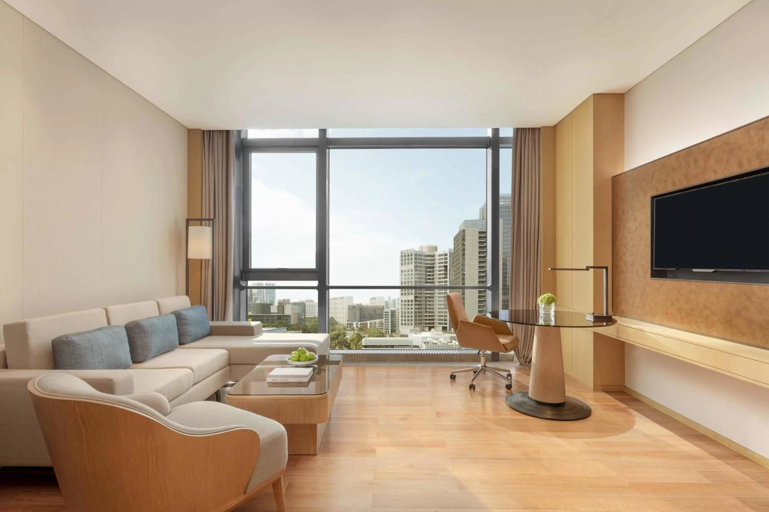 Suite in Courtyard by Marriott Shenzhen Bay