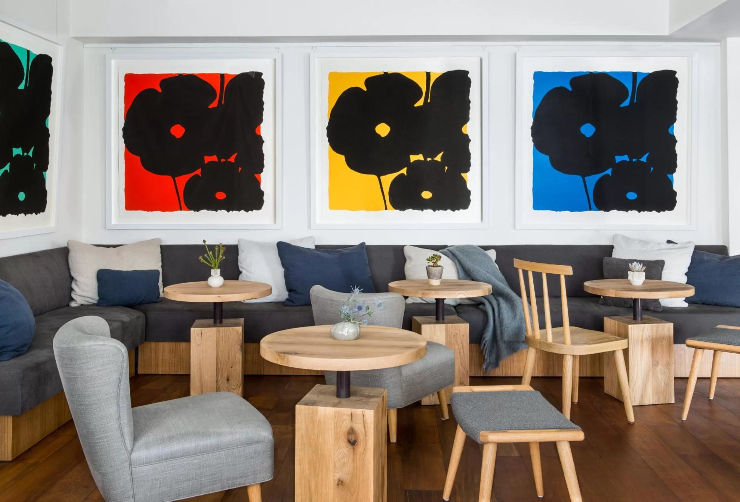 Restaurant/places to eat in Malibu Beach Inn