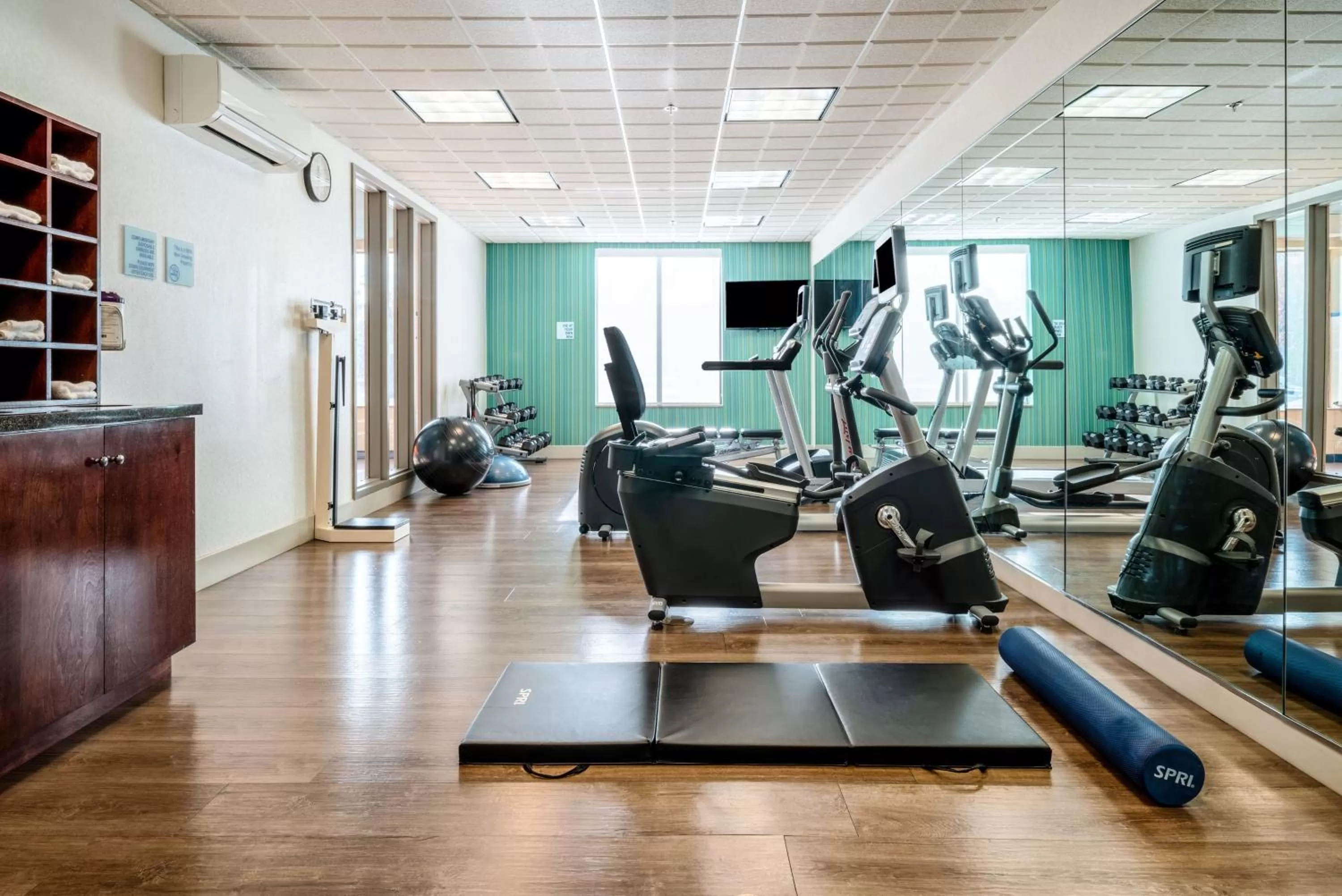 Fitness centre/facilities in Holiday Inn Express Hotel & Suites Tappahannock by IHG