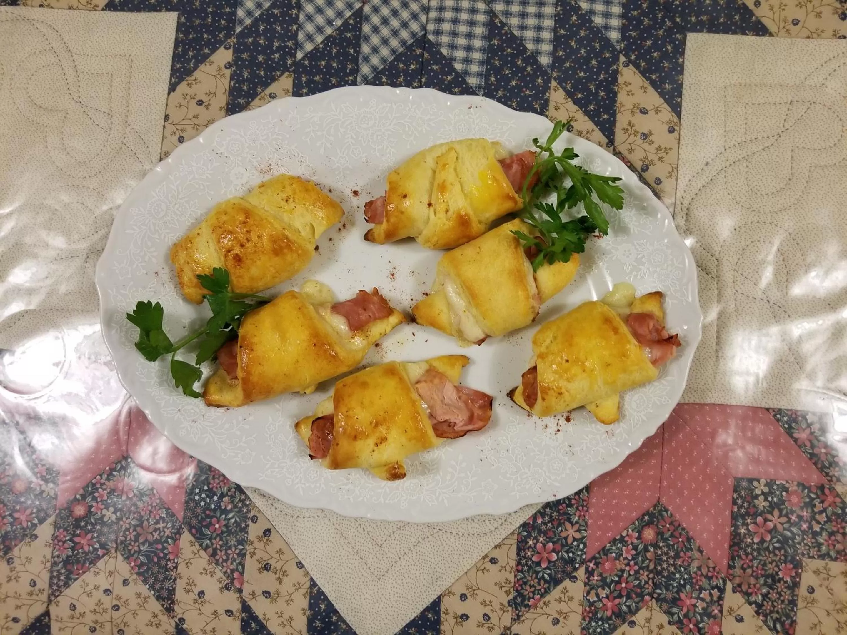 American breakfast in Alaska's Lake Lucille Bed & Breakfast