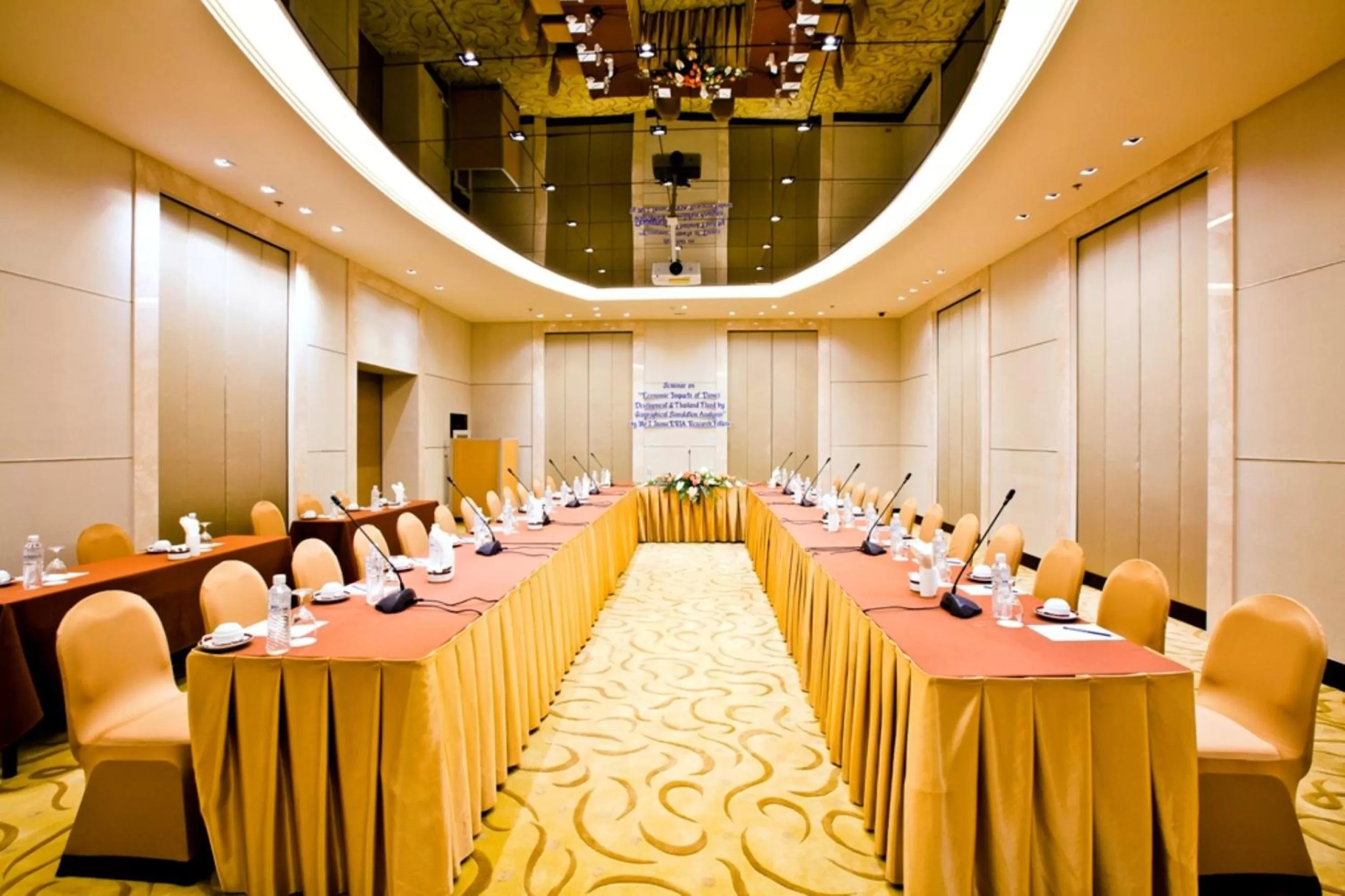 Meeting/conference room in Royal Princess Larn Luang - SHA Extra Plus