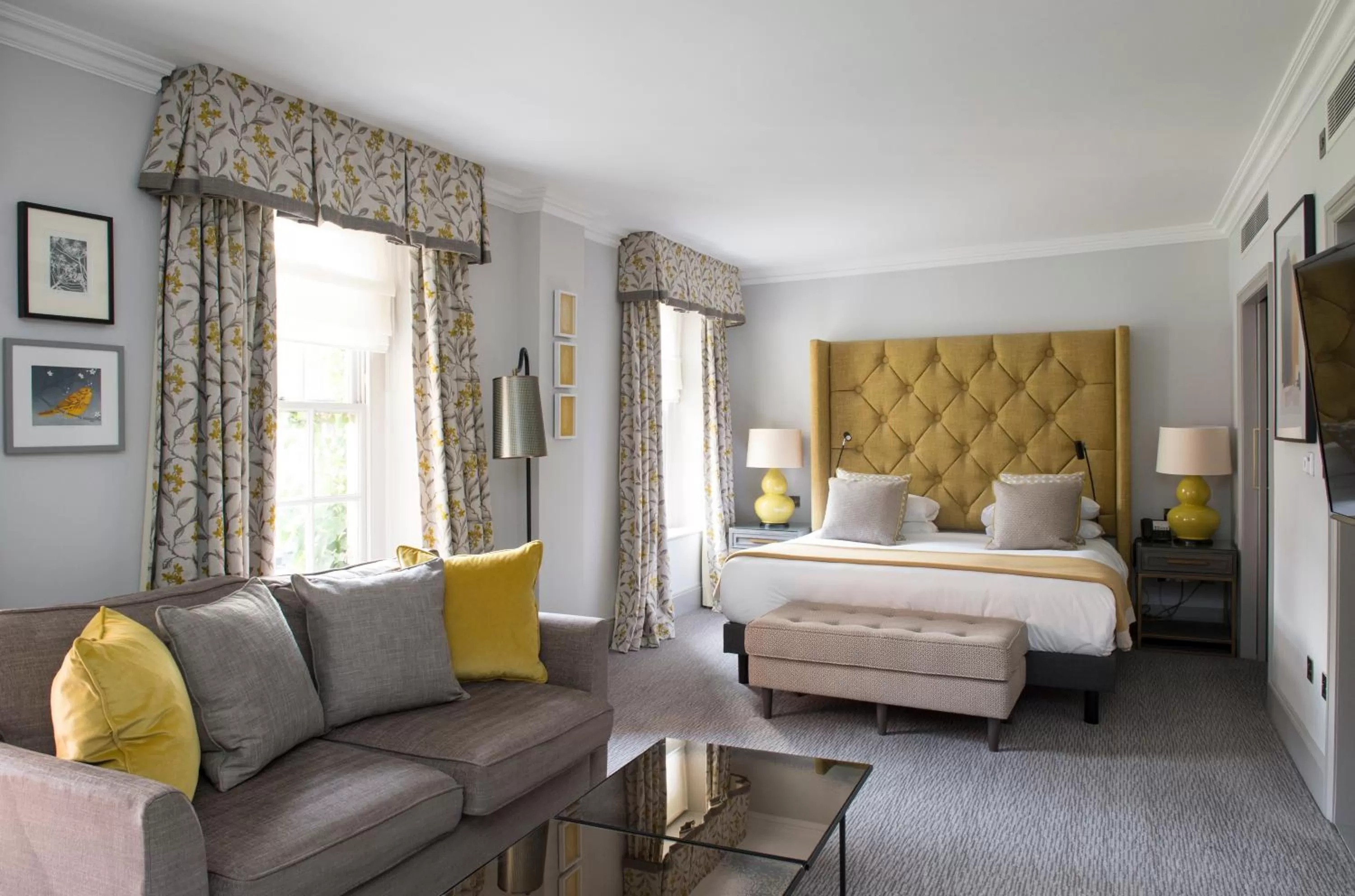 Deluxe King Room in Bush Hotel Farnham