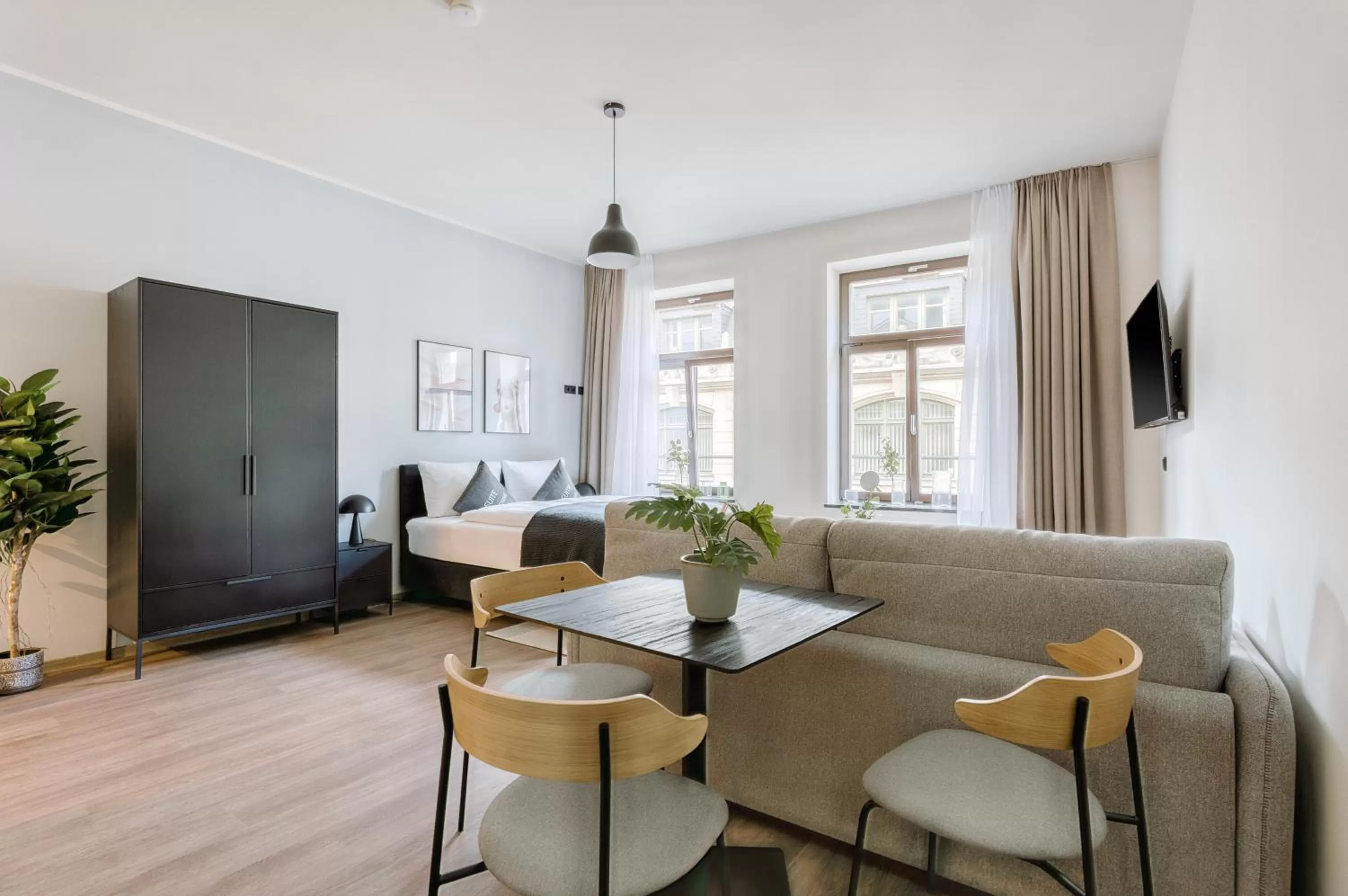 Seating area in Limehome Leipzig Oelßner's Hof