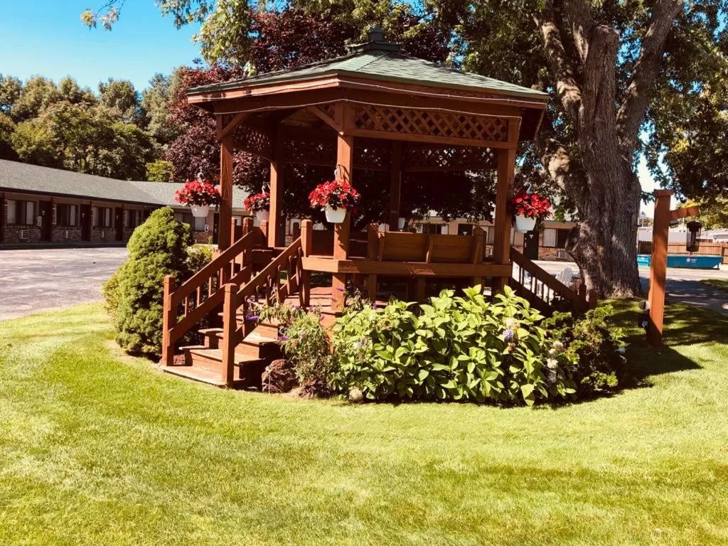 Viking Arms Inn - Ludington