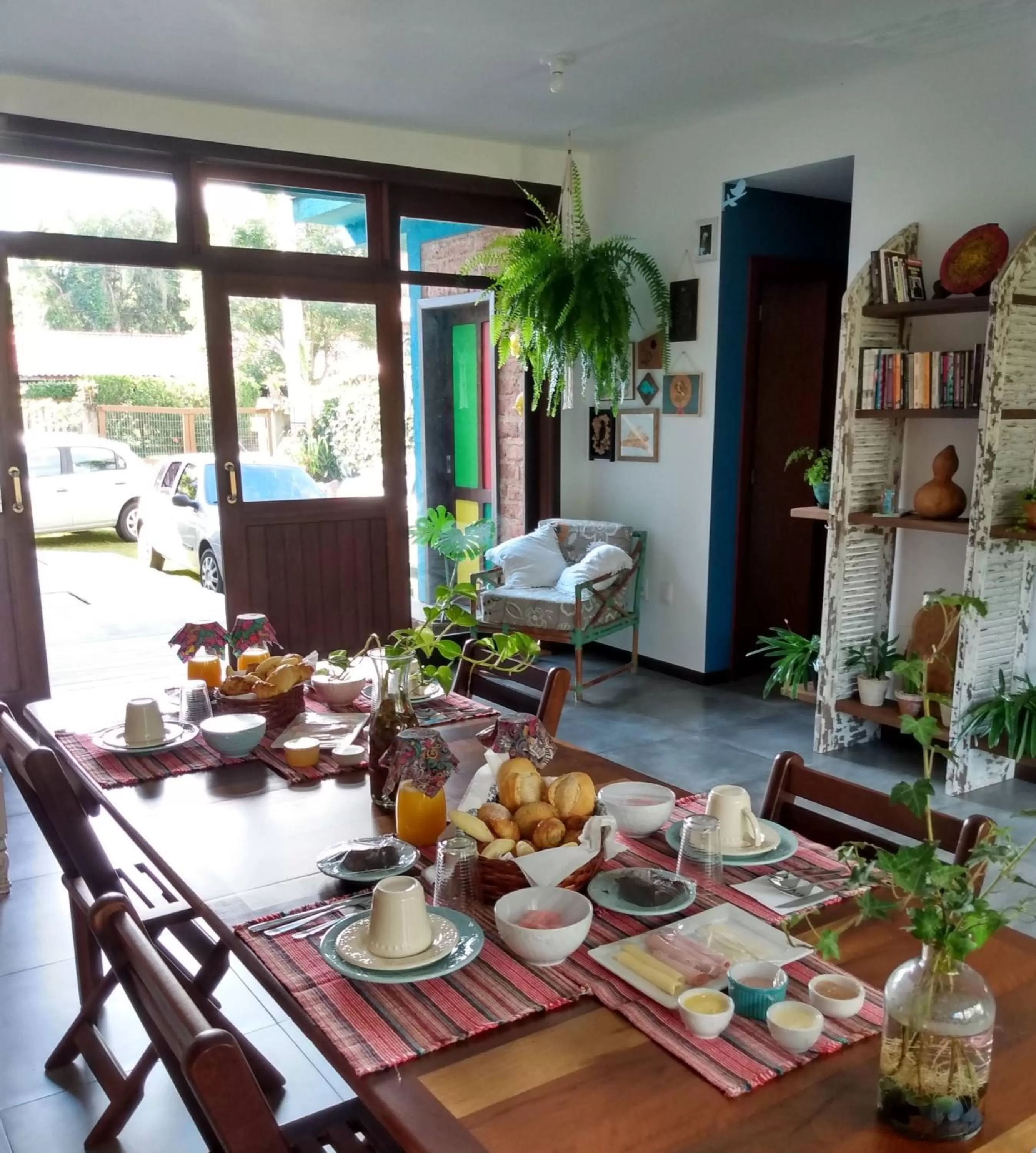 Seating area in Pousada Vila Guyrá