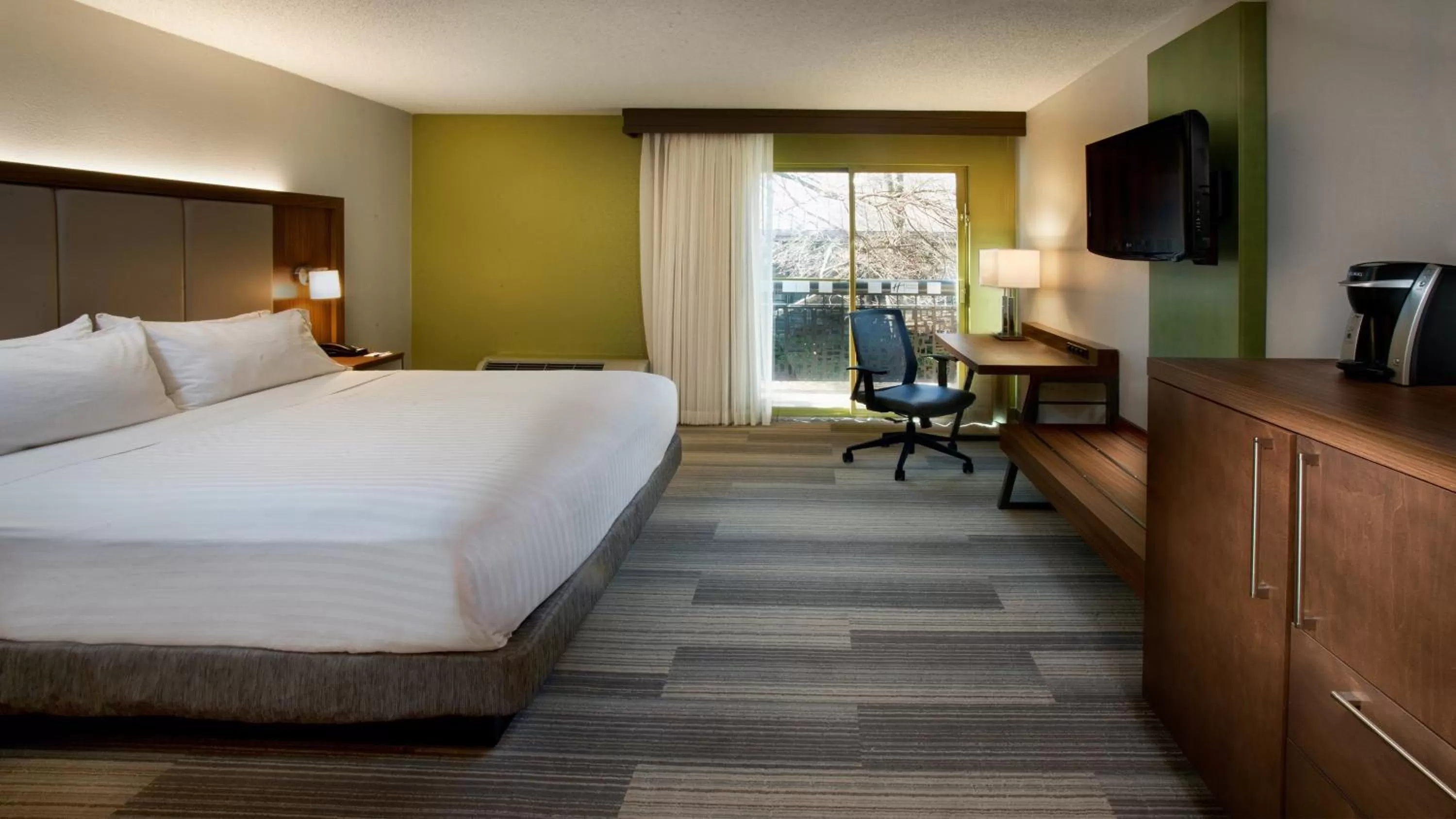 King Room with Balcony in Holiday Inn Express Nashville Airport by IHG