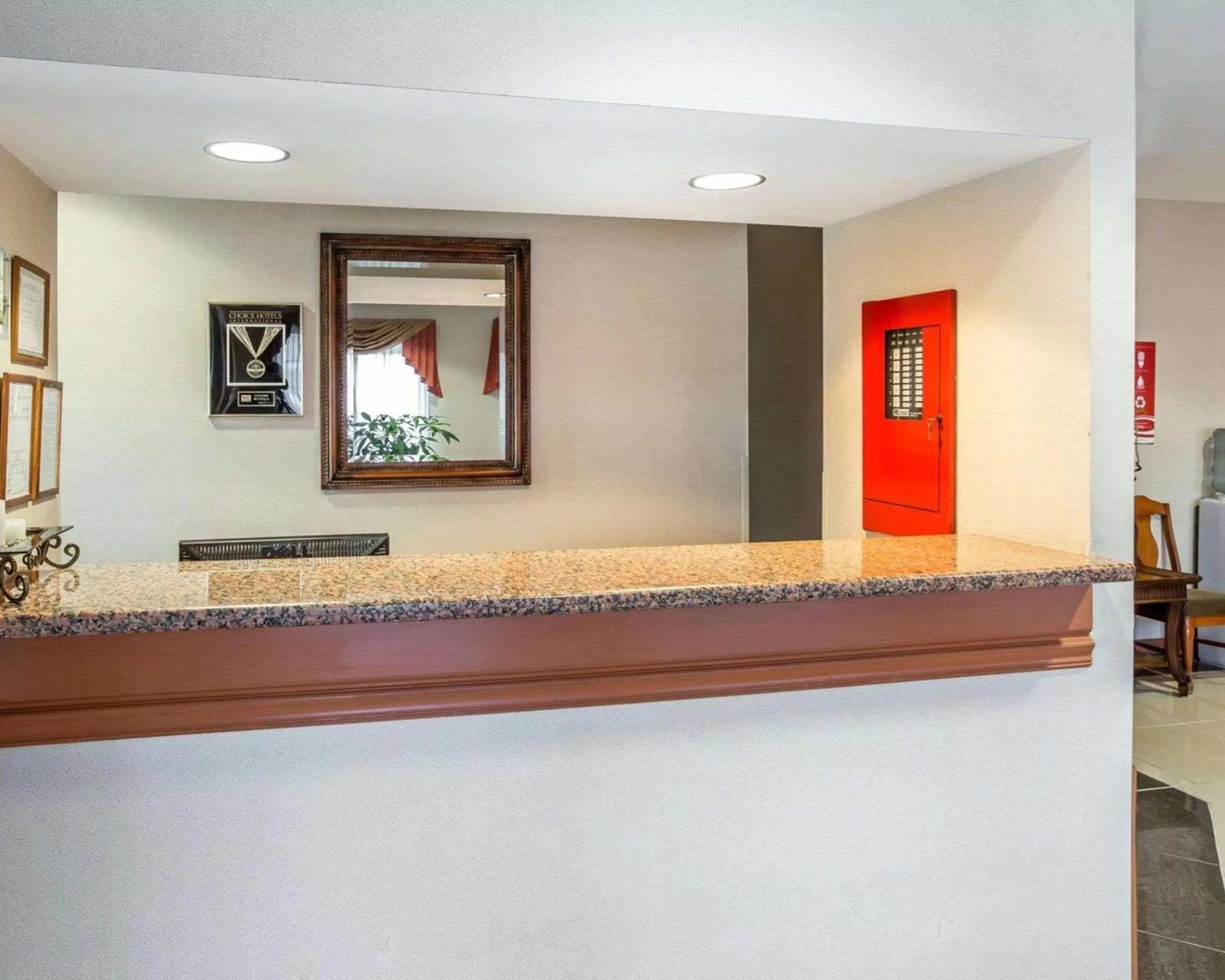 Lobby or reception in Econo Lodge Brunswick Travel Center