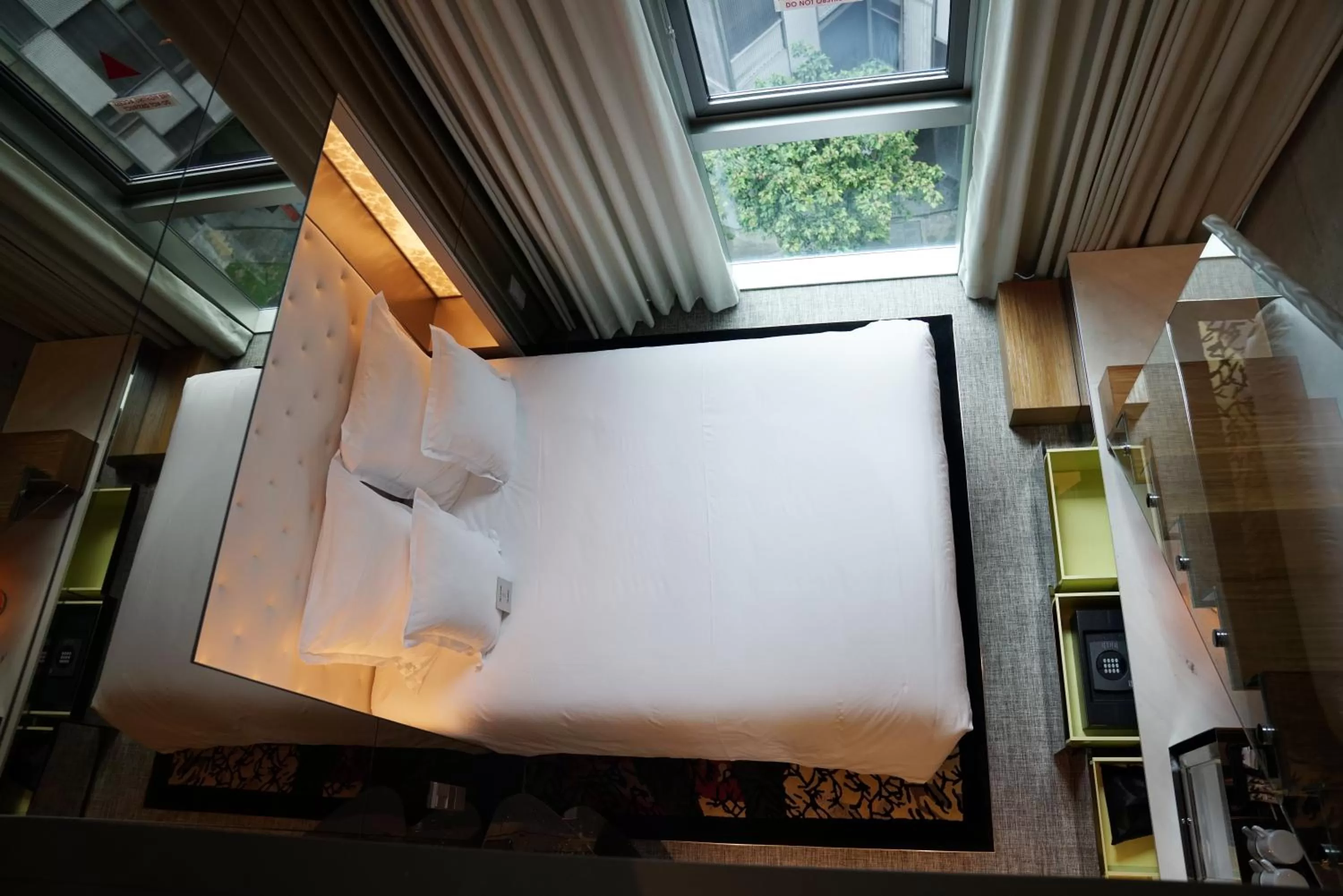 Photo of the whole room, Bed in M Social Singapore